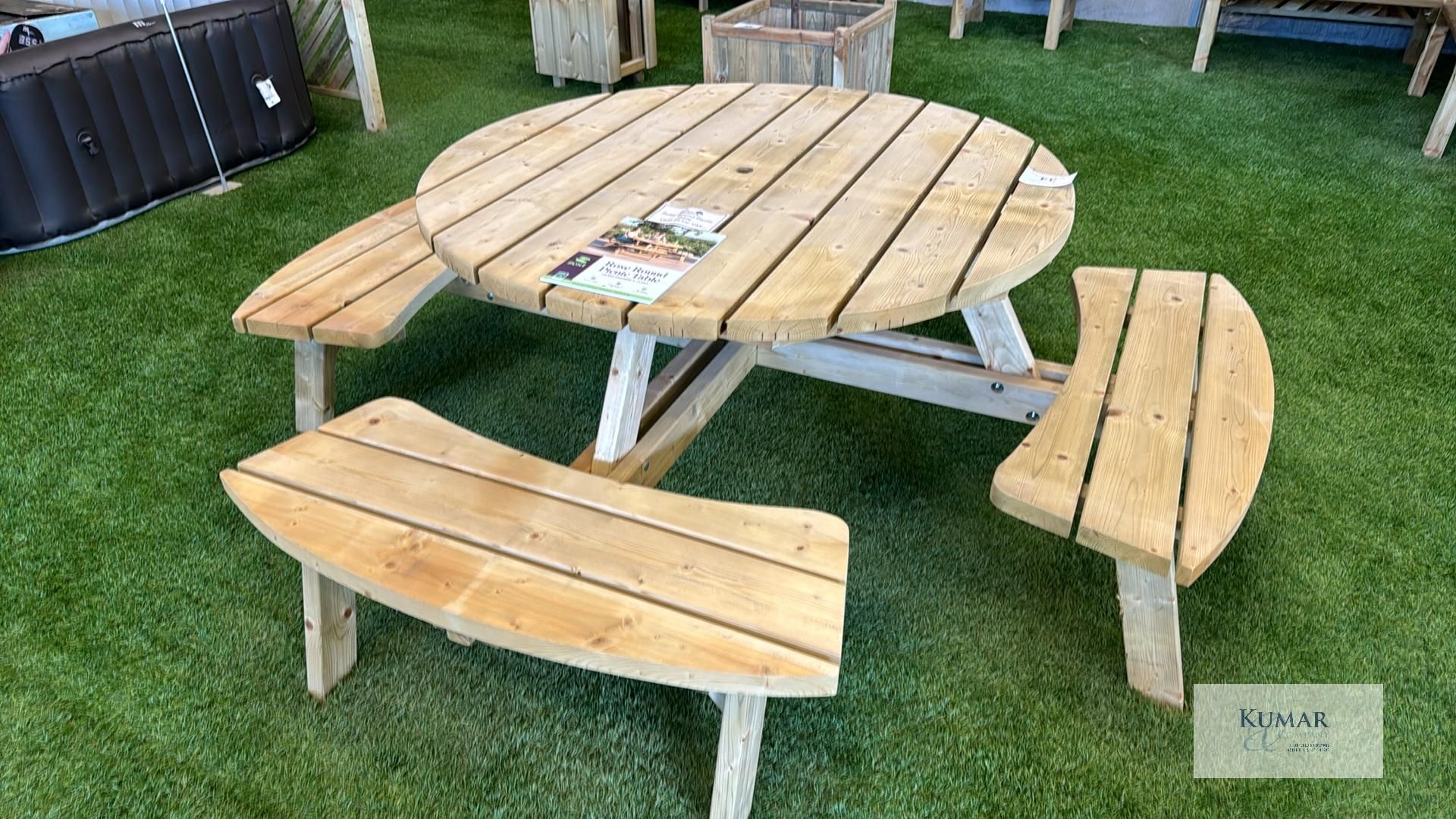 Rose Round Picnic Table w2.10m x h 2.23m, RRP £555.99
