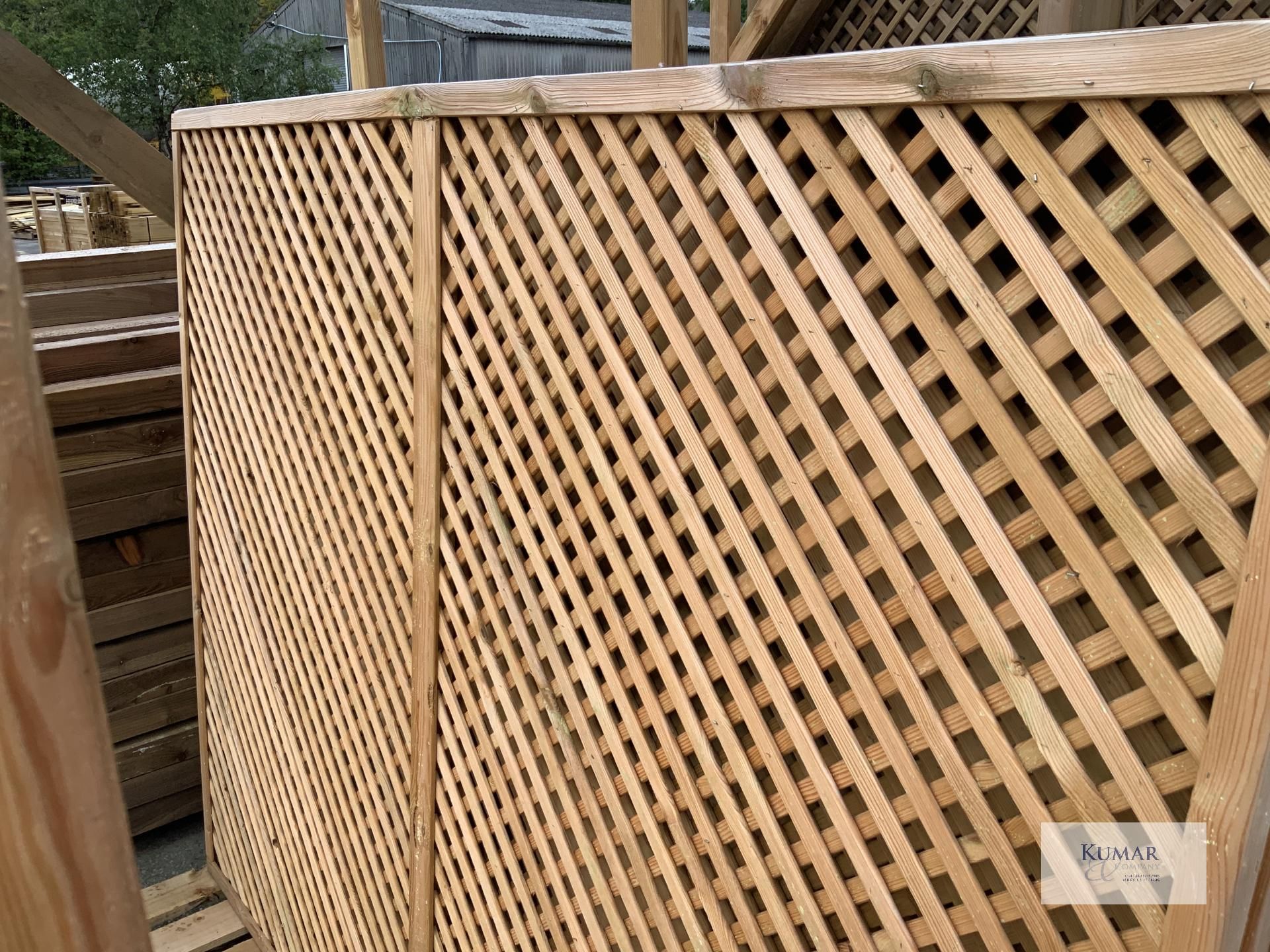 11: Zest Leisure Pressure Treated Privacy Diamond Trellis 6ft x 5ft - Image 2 of 4