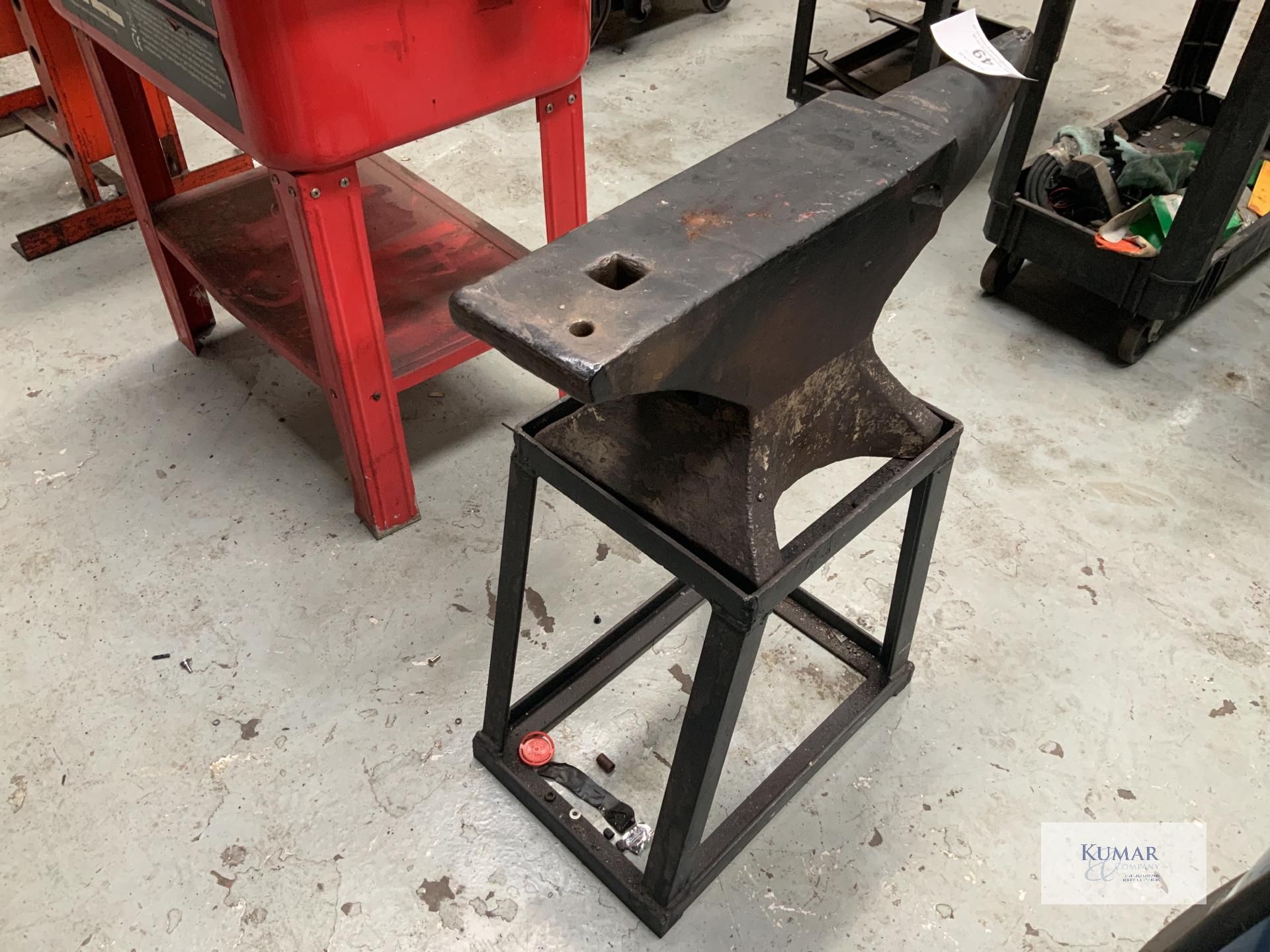 Anvil with stand - Image 4 of 4