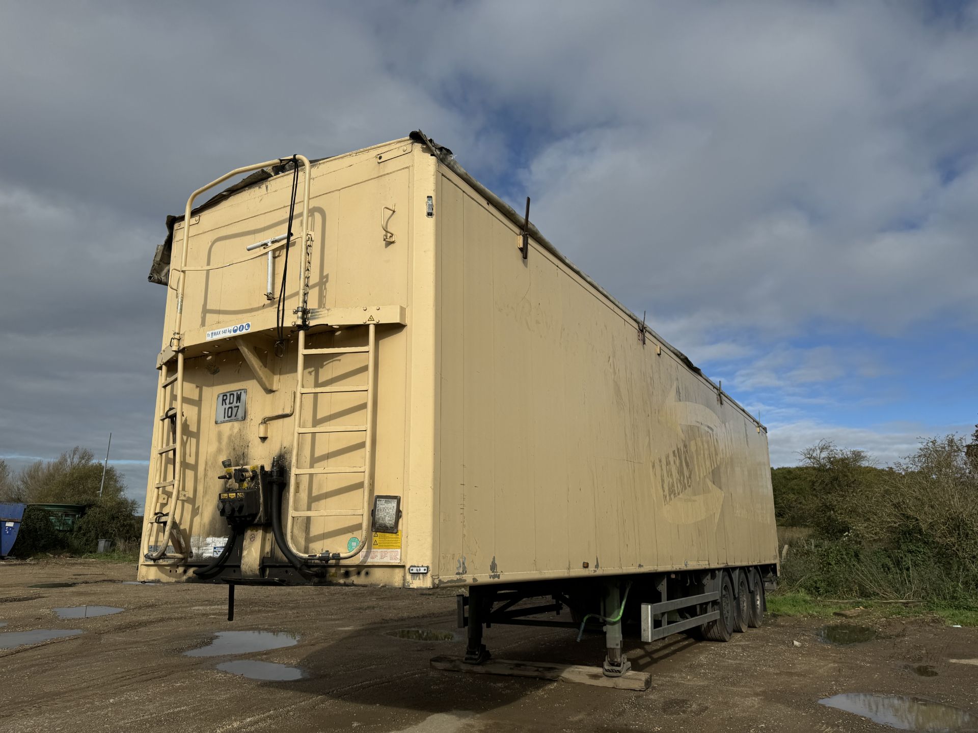 2010 - STAS Type SZ339V, Tri Axle Air Suspension Cargo Floor Trailer - Image 33 of 51