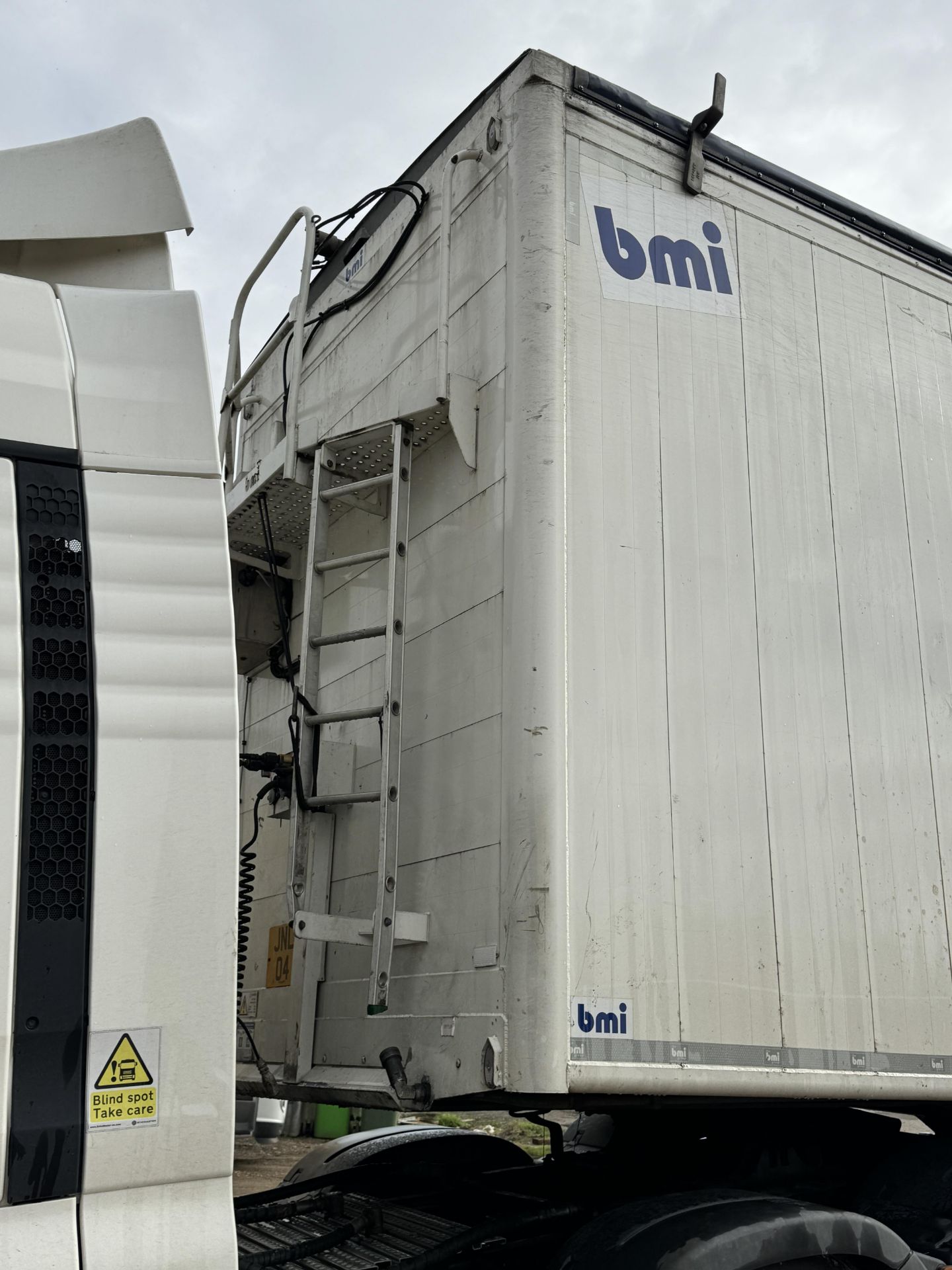 2017 - BMI Trailers Type AW 125, Tri Axle Air Suspension 125 Yard Cargo Floor Trailer - Image 11 of 46