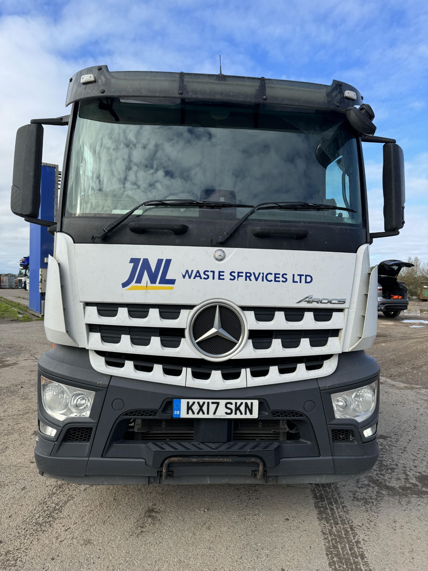 2017 - Mercedes 2546 Euro 6, 6 x 2 Draw Bar Skip Loader - Image 4 of 67