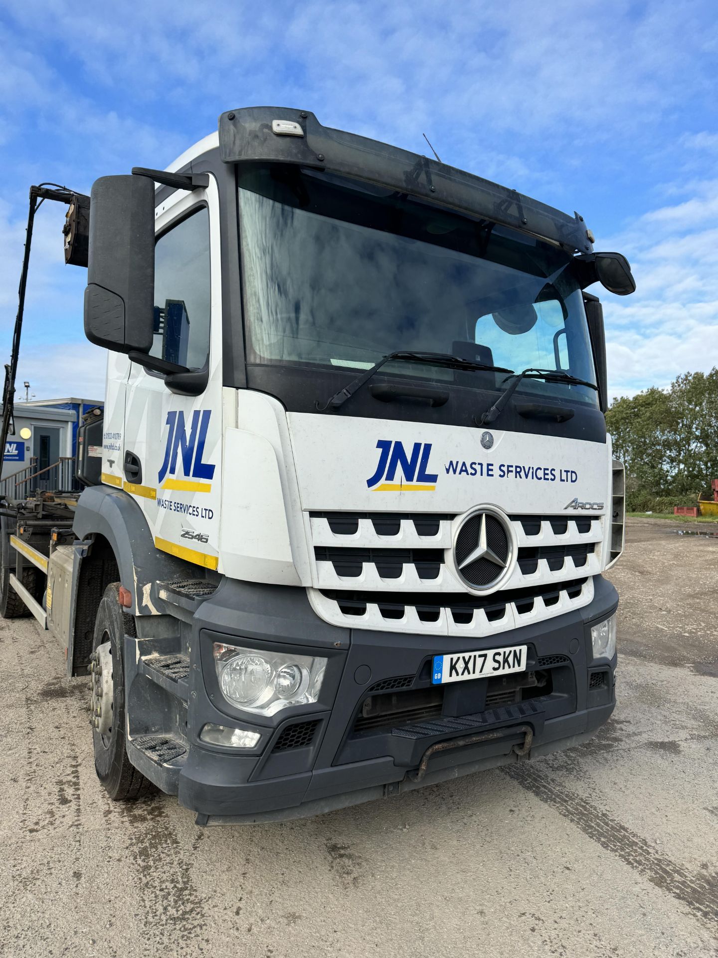 2017 - Mercedes 2546 Euro 6, 6 x 2 Draw Bar Skip Loader - Image 3 of 67