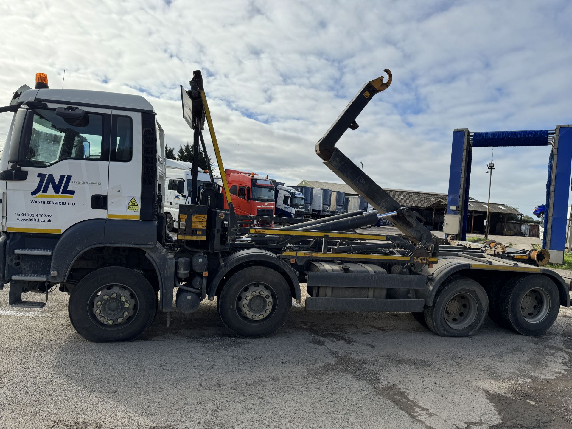 2019 - MAN TGS 35-420 8 x 4 Skip Loader - Image 7 of 49