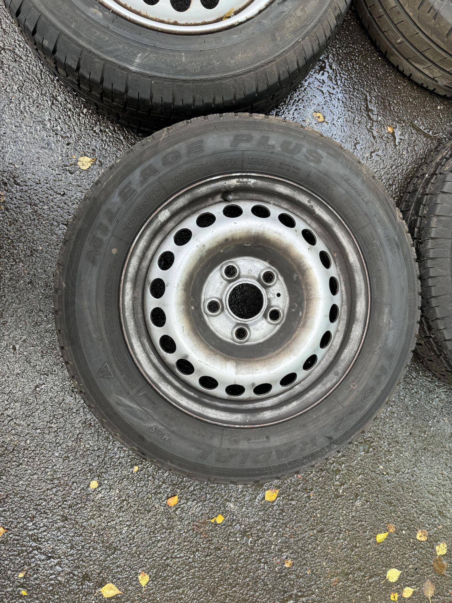 Set of 4 VW Transporter Steel Wheels & Part Worn Tyres - Image 3 of 35