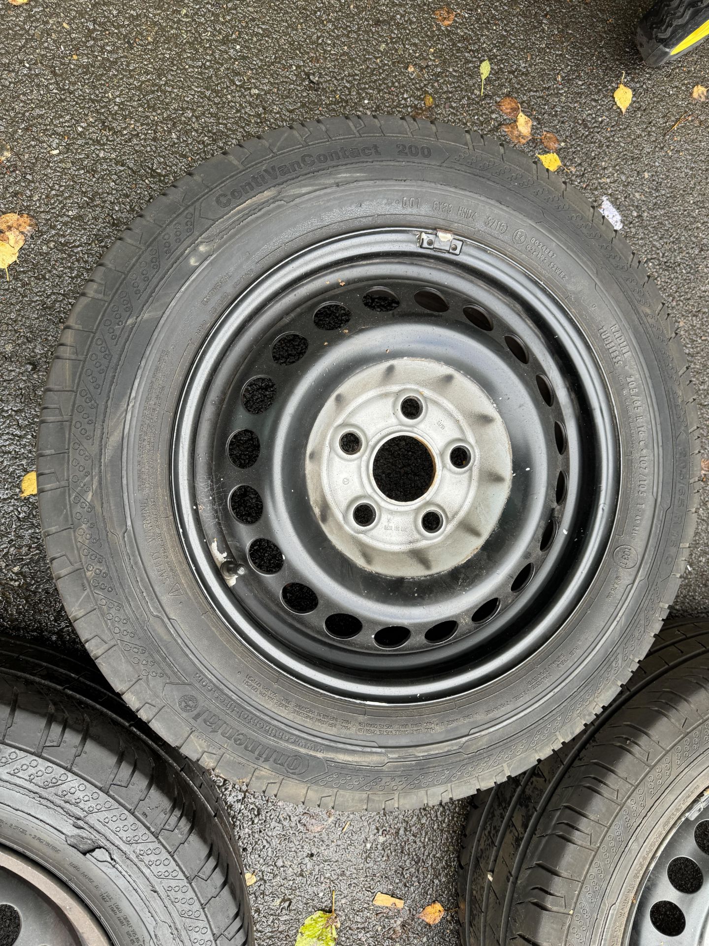 Set of 4 VW Transporter Steel Wheels & Part Worn Continental ContiVan Contact 200 205/65 R16C 107/05 - Image 2 of 19