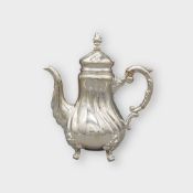 Edle Kaffeekanne „Dresdner Barock“