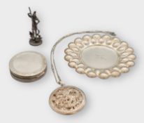 Konvolut von vier Ziergegenständen