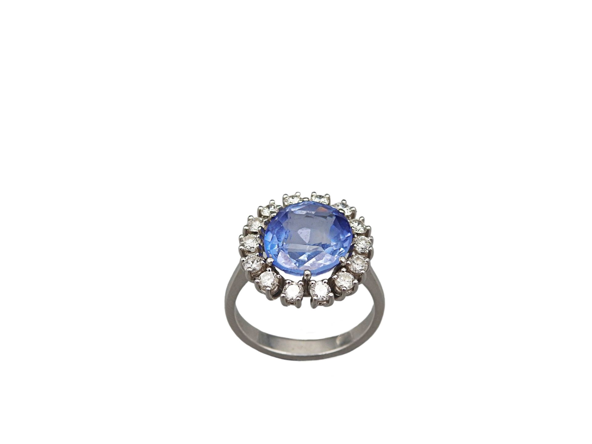 Feiner Ring mit Topas und Diamanten - Image 4 of 5