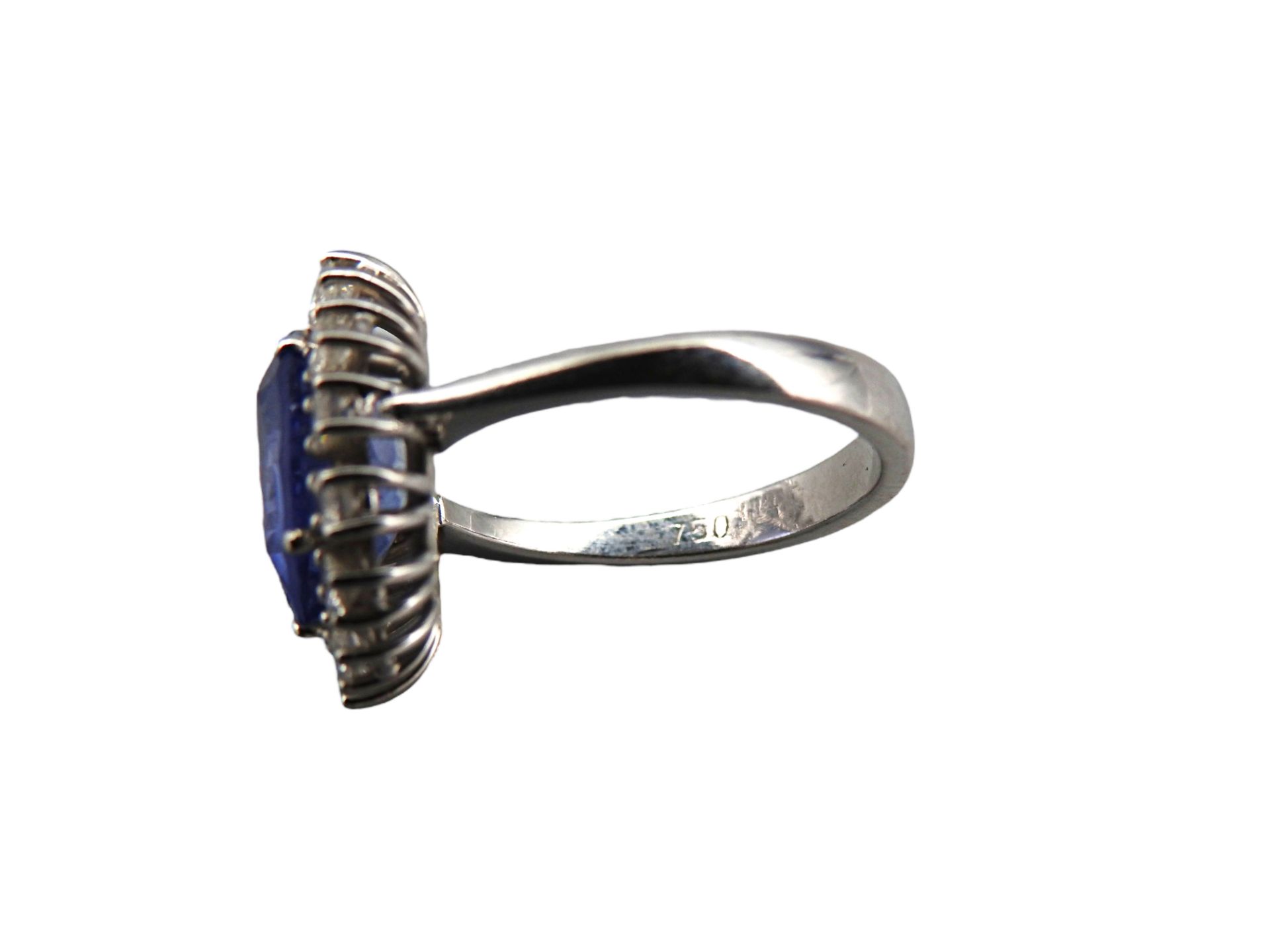 Feiner Ring mit Topas und Diamanten - Image 5 of 5