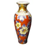 Giesche, Große Bodenvase mit reicher Blumenbemalung