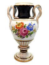 Meissen, Schlangenhenkelvase