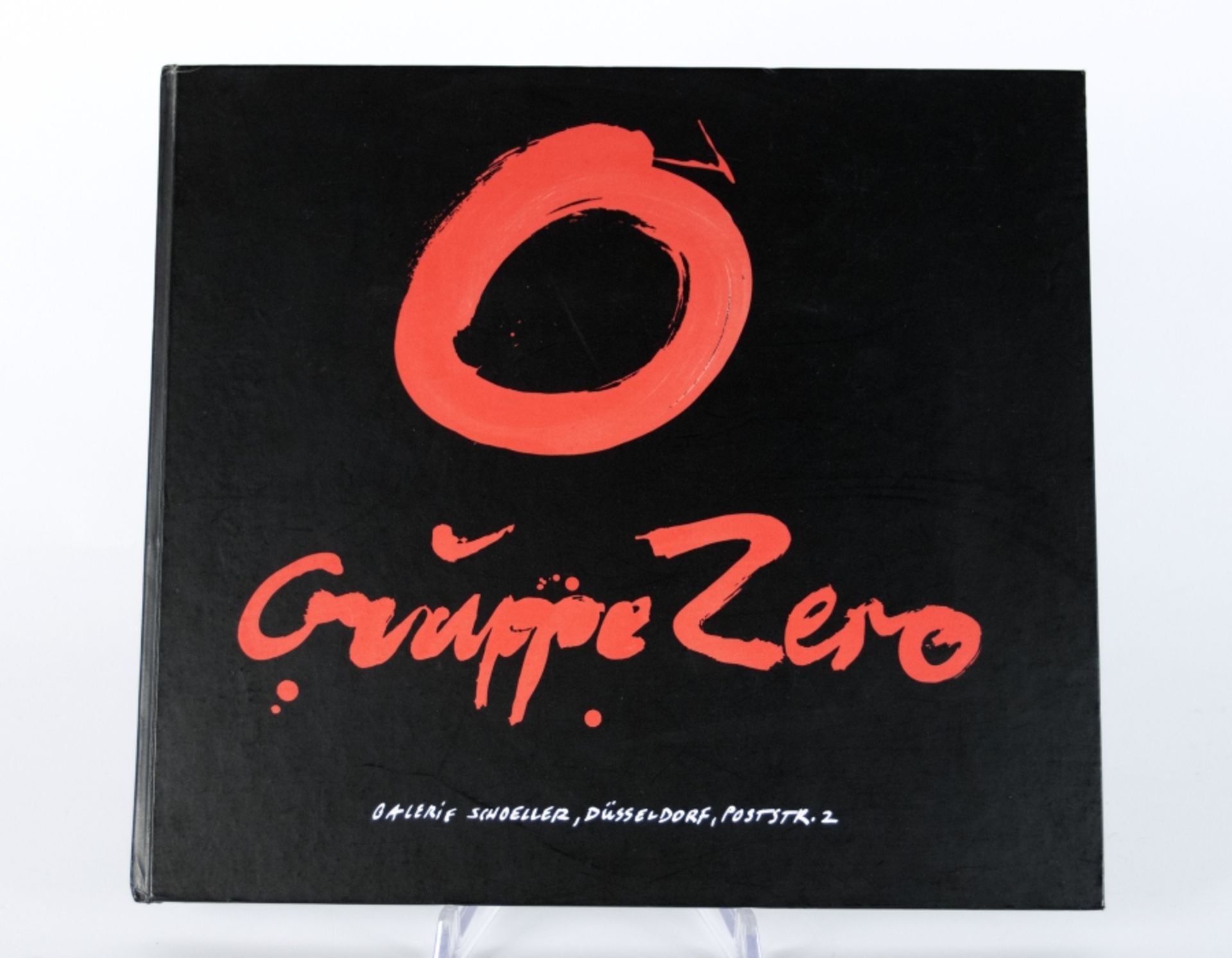 Uecker, Mack, Piene u. a.:  Katalog zur Ausstellung "Gruppe ZERO" in der Galerie Schöller 1988 - Image 2 of 2