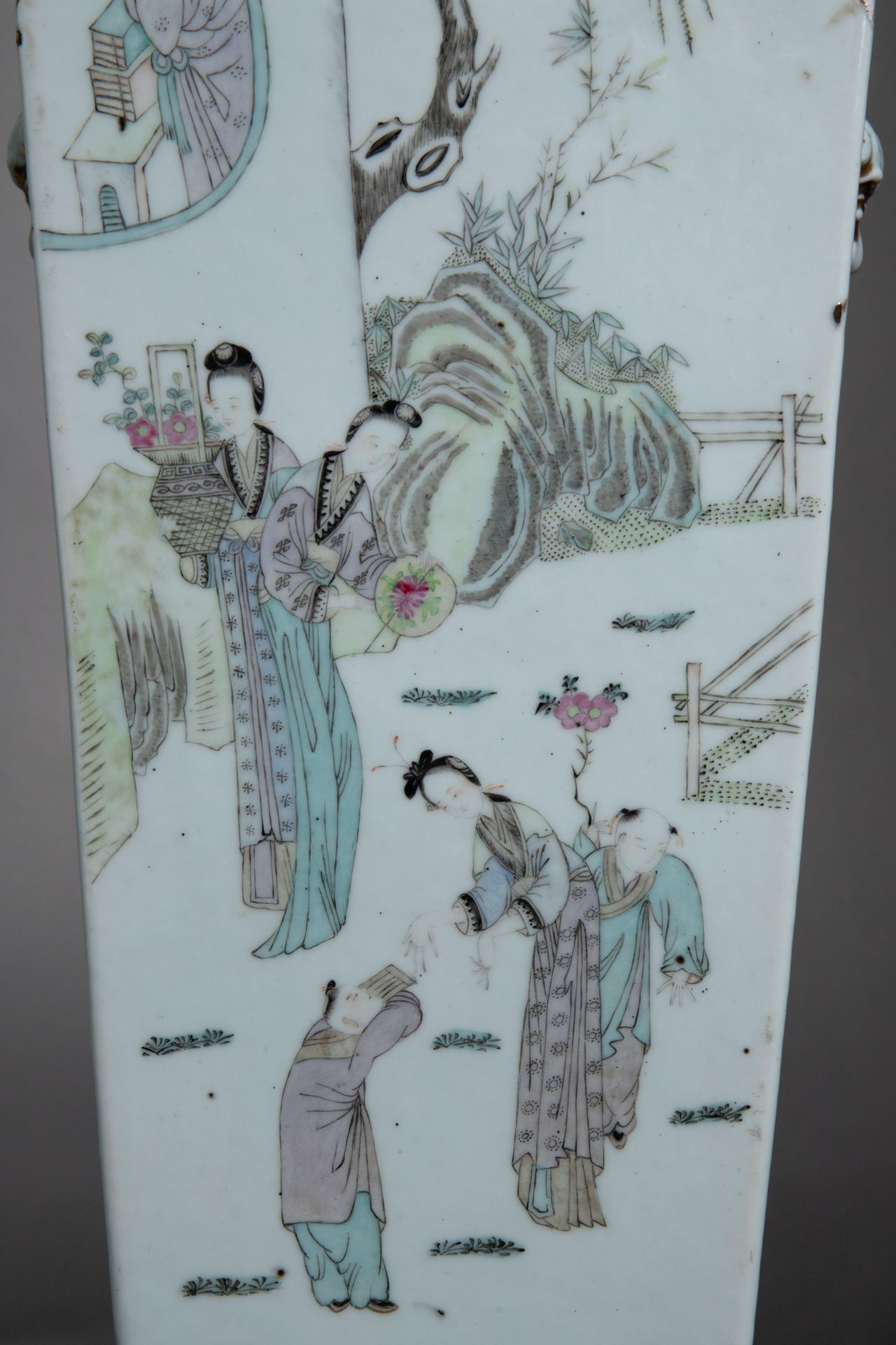 Two double decor Qianjiangcai vases with figures, landscape and architecture - Image 3 of 12