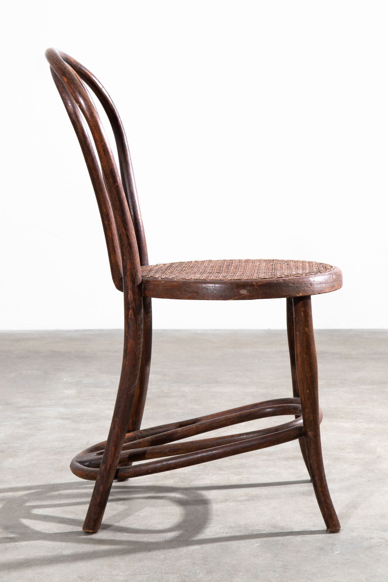 Thonet chair no. 18 with boot jack - Image 4 of 8
