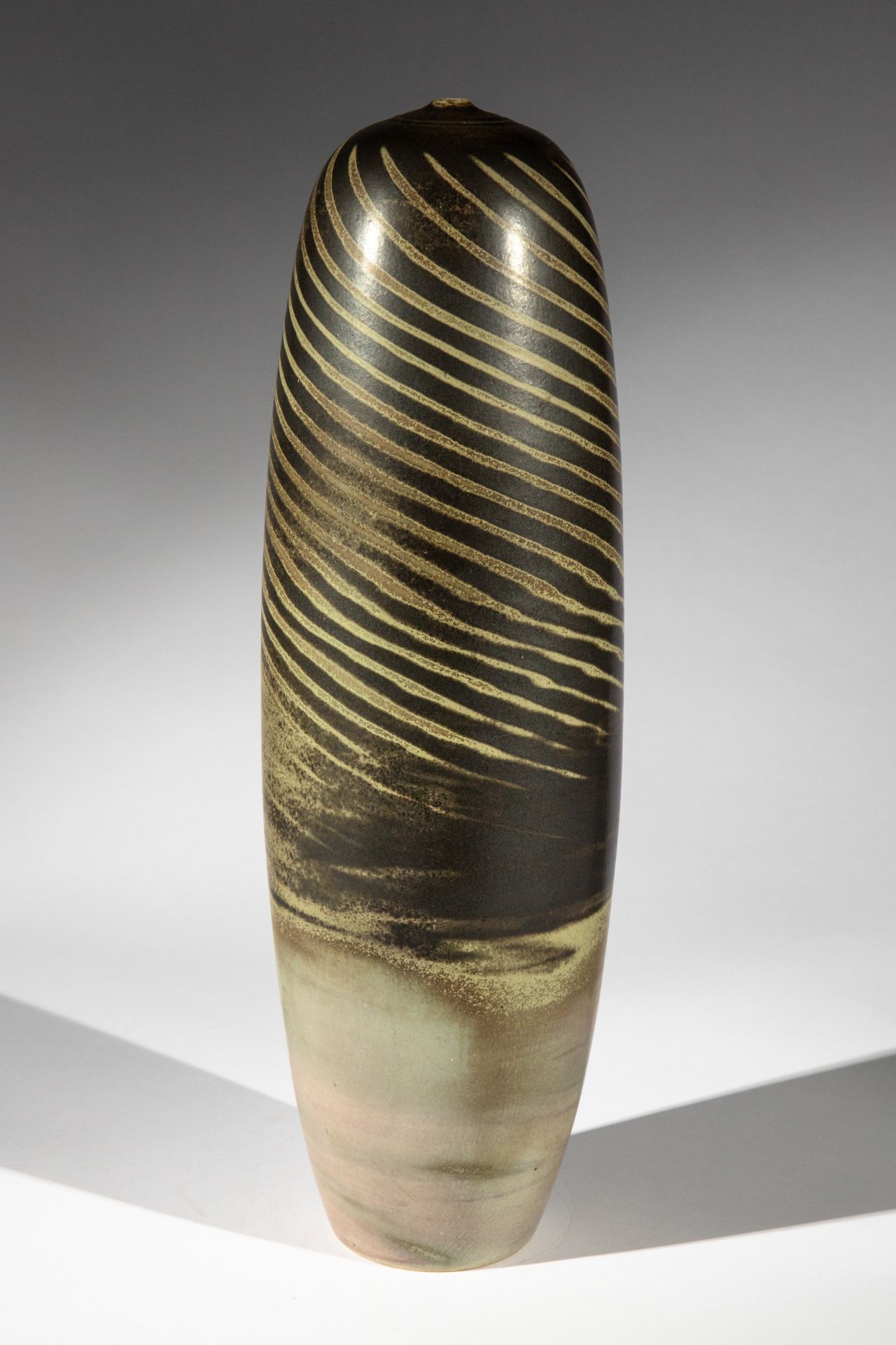 Renée Mangeat-Duc, große Walzenform Vase mit Spiraldekor - Bild 2 aus 9