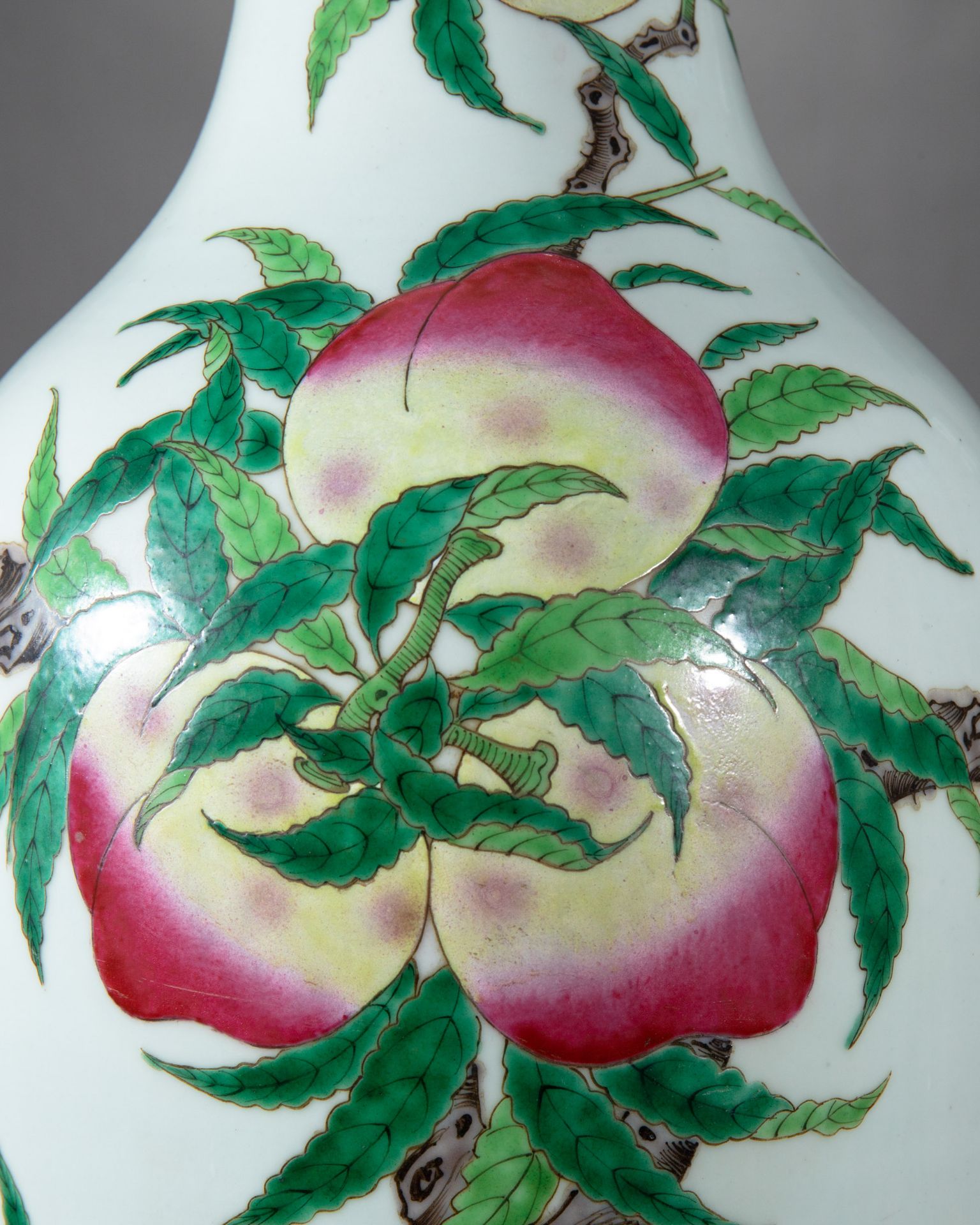 Large Famille Rose Vase with Nine Peaches and Lingzhi Mushrooms - Image 2 of 10