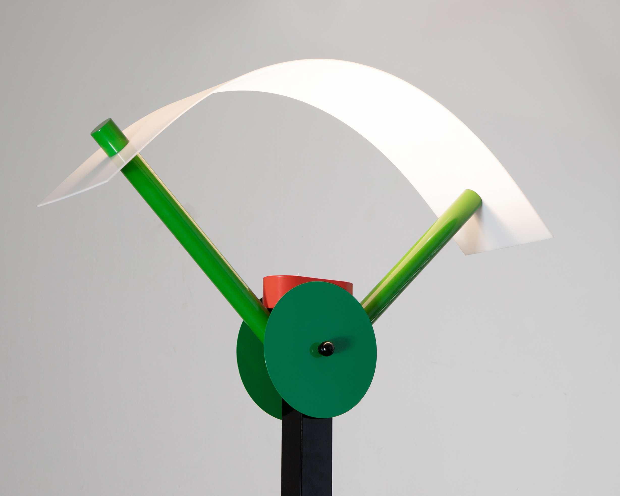 Michele de Lucchi, Memphis, Floor Lamp model Grand - Image 2 of 4