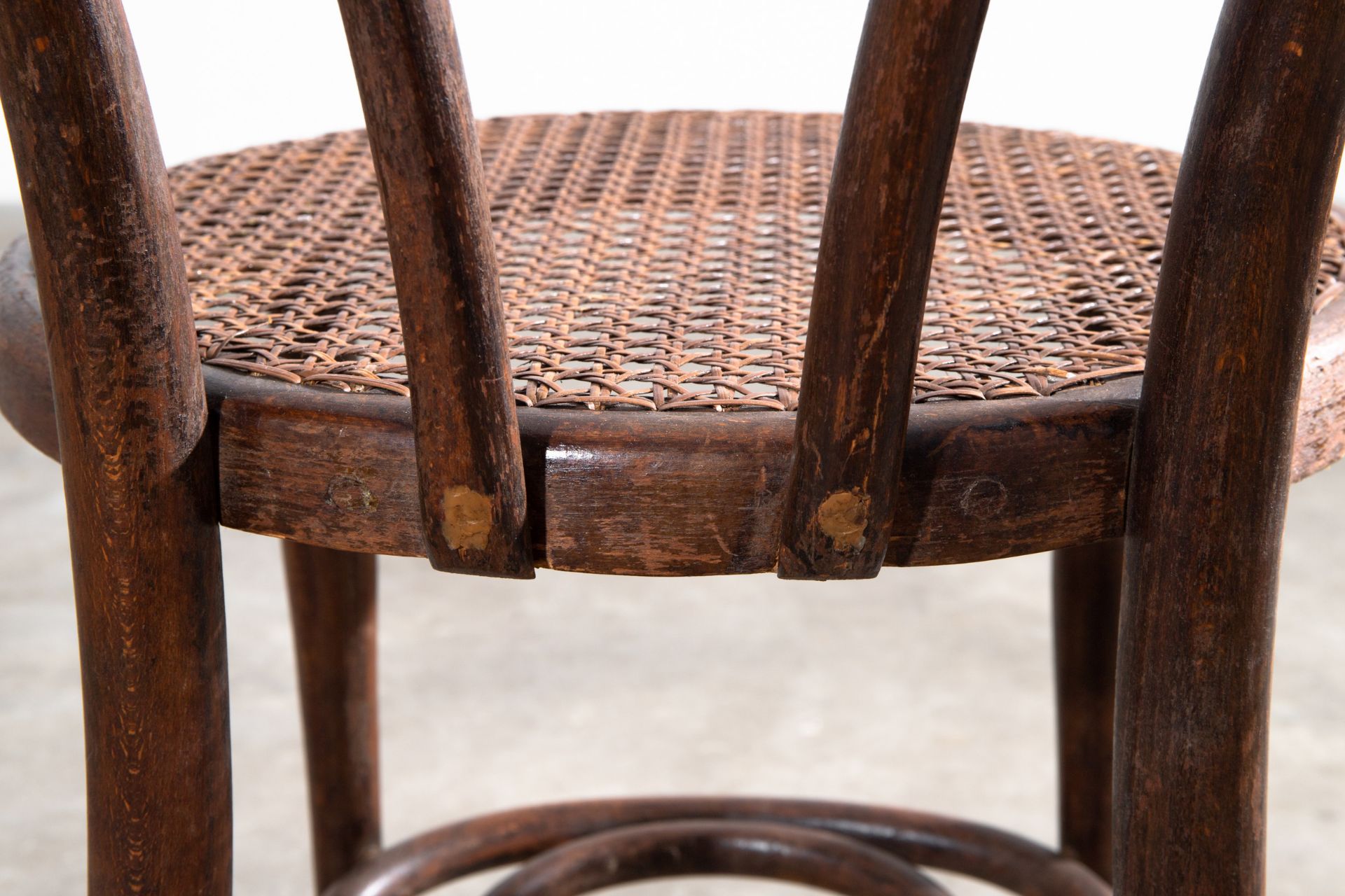 Thonet chair no. 18 with boot jack - Image 6 of 8