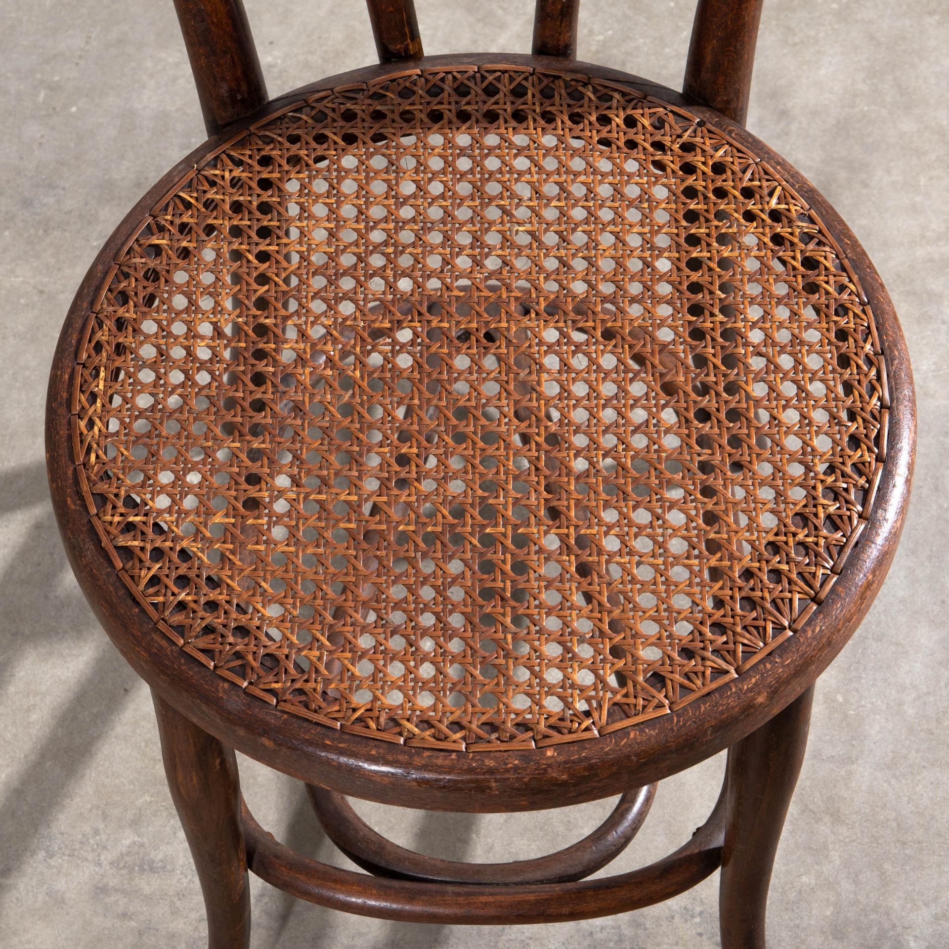 Thonet chair no. 18 with boot jack - Image 2 of 8