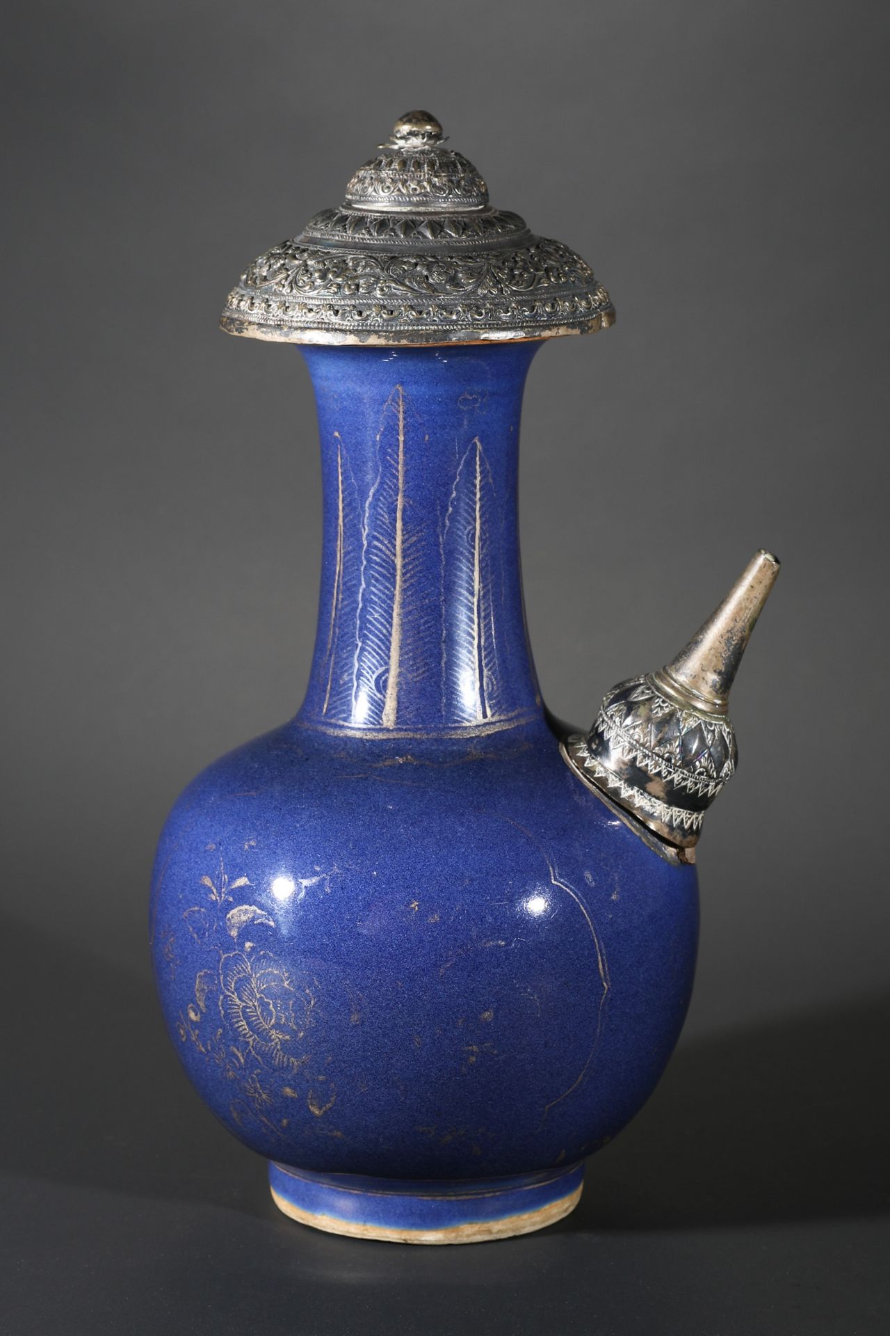 Kendi, Kangxi Period (1654-1722), powder blue with gold painting and silver mount