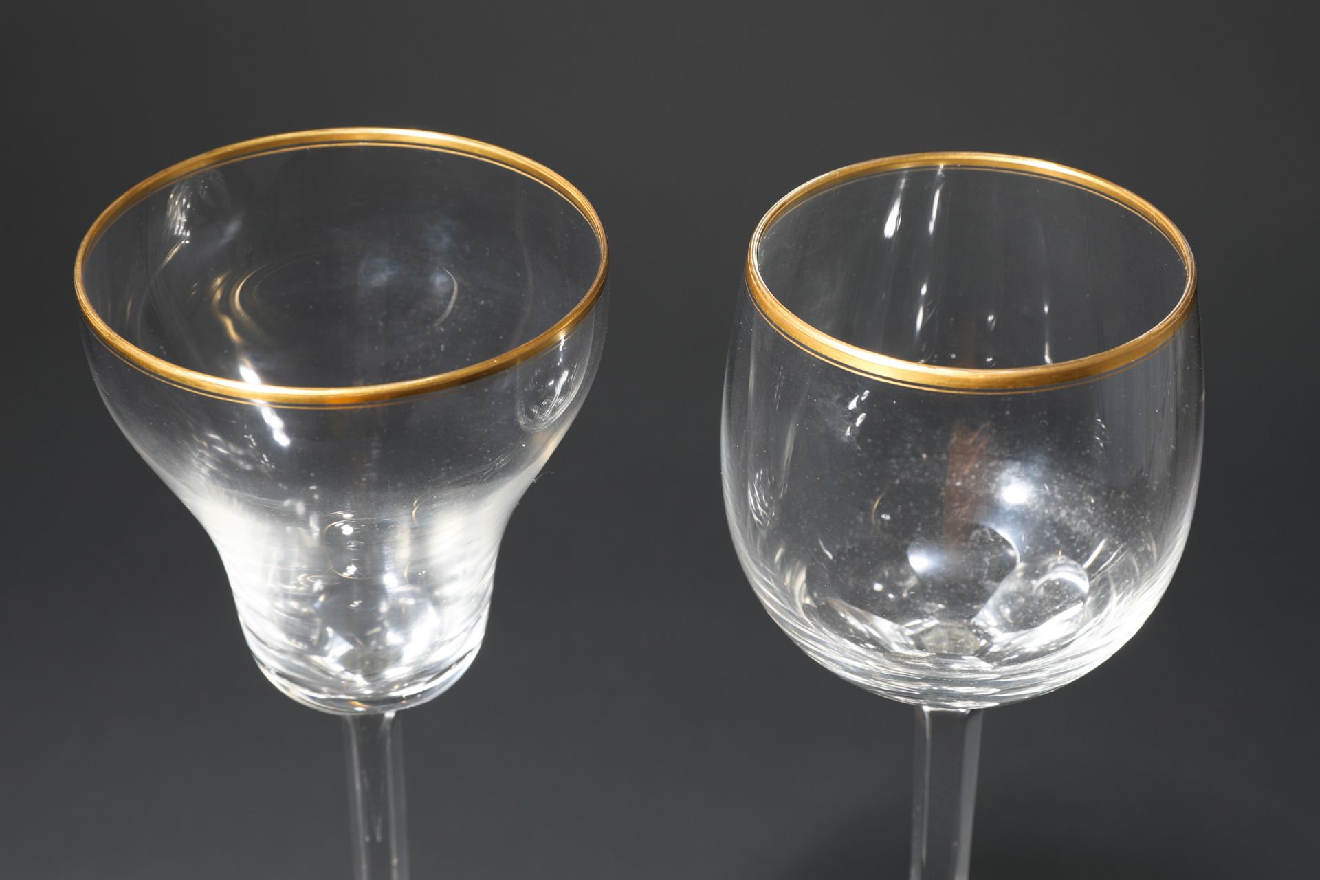 Siegfried Haertel, Josephinenhütte, 2 wine glasses shape 989 - Image 3 of 6