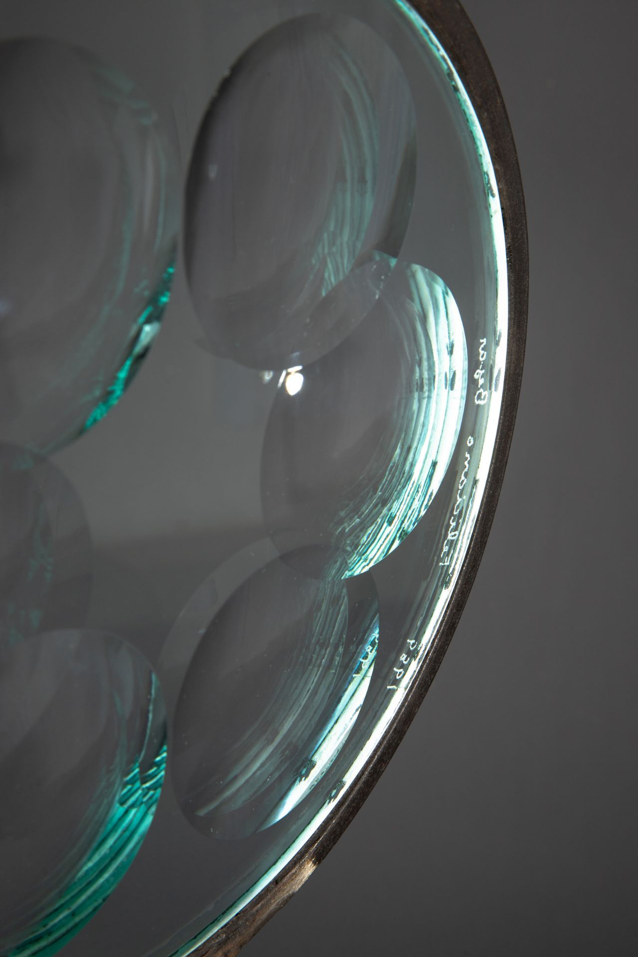 Feliciano Béjar, Custodia / Magiscopio, metal, glass prisms - Image 8 of 8