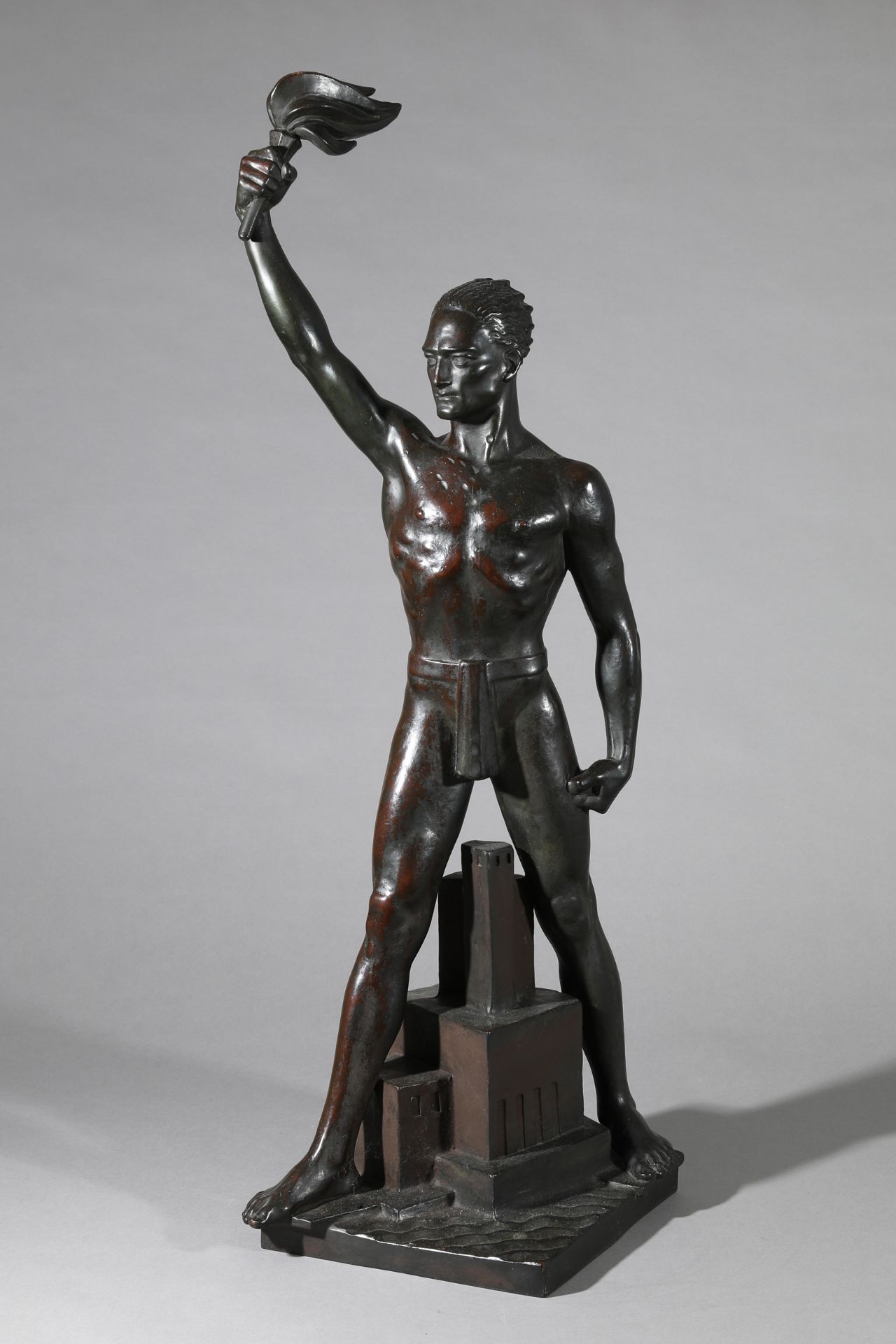 Willy Meller, Fackelträger, Bronze