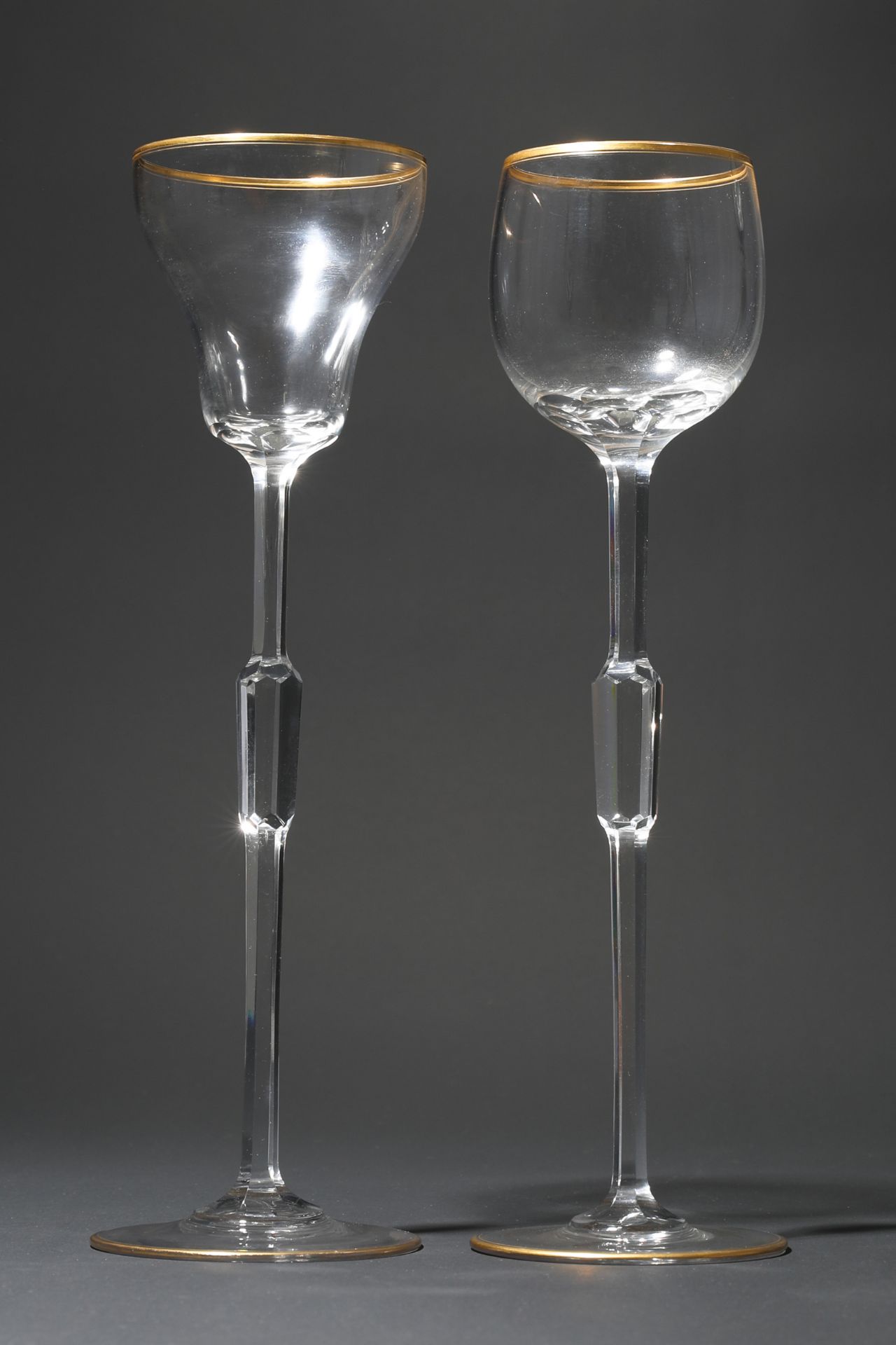 Siegfried Haertel, Josephinenhütte, 2 wine glasses shape 989 - Image 2 of 6