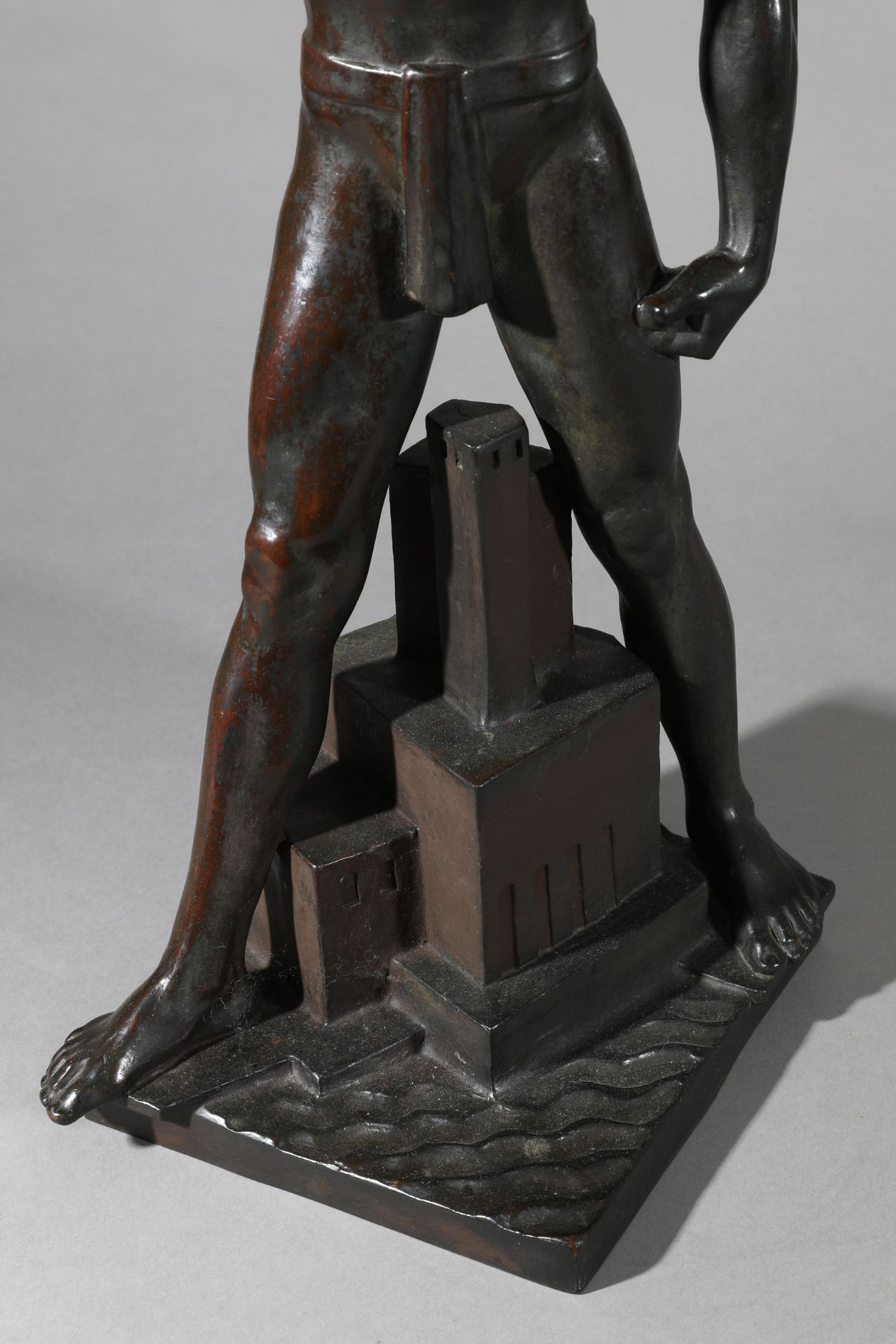 Willy Meller, Torchbearer, bronze - Image 3 of 6