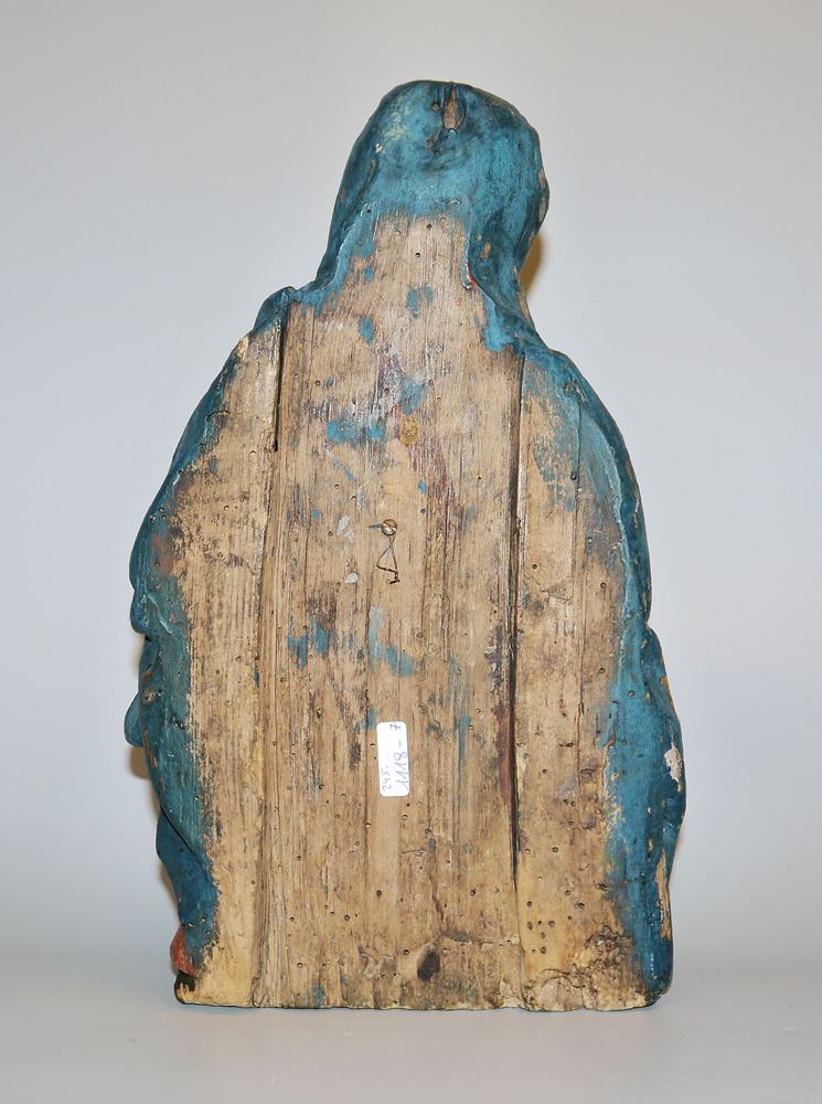 Mourning Mary, from a crucifixion, wood sculpture, c. 1700 - Image 2 of 3