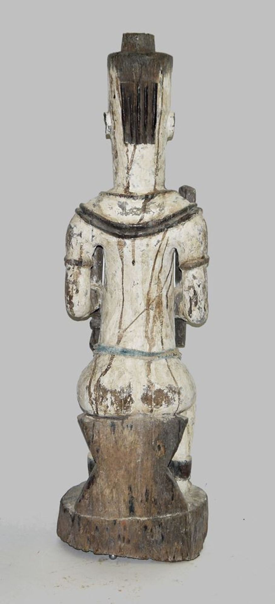 Large ancestor figure of the Urhobo, Nigeria - Image 2 of 2