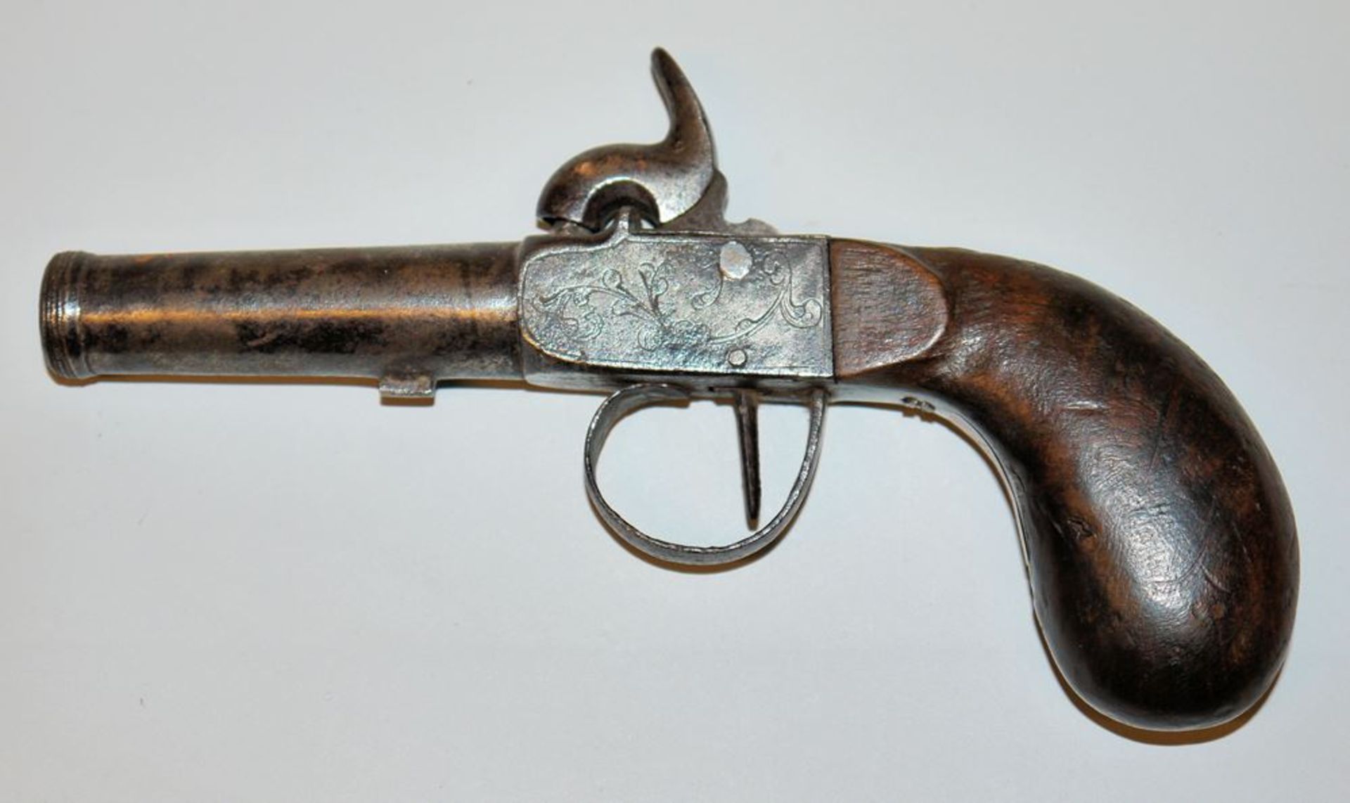 Pocket pistol with percussion lock, mid 19th century