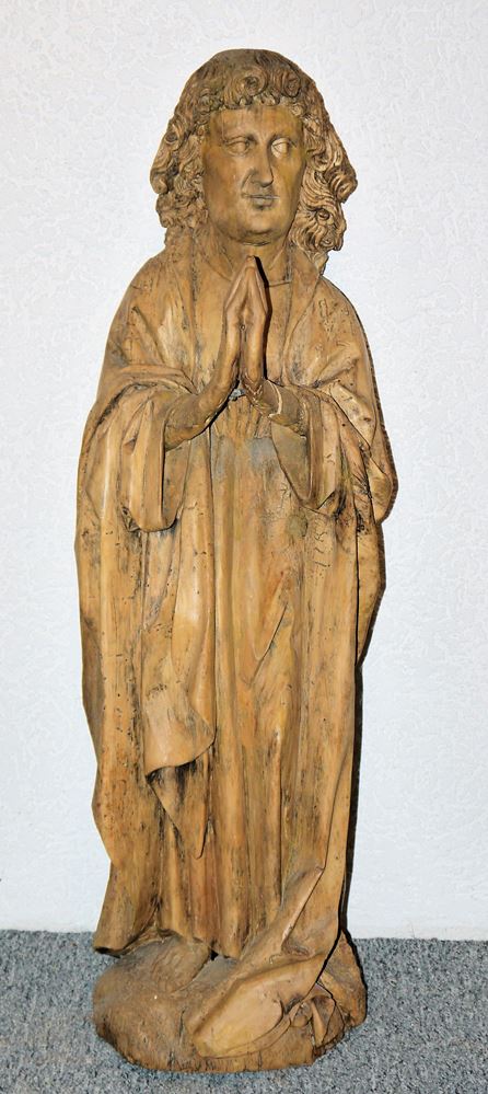 Saintly figure, probably Apostle John, wooden sculpture, 17th/18th century.