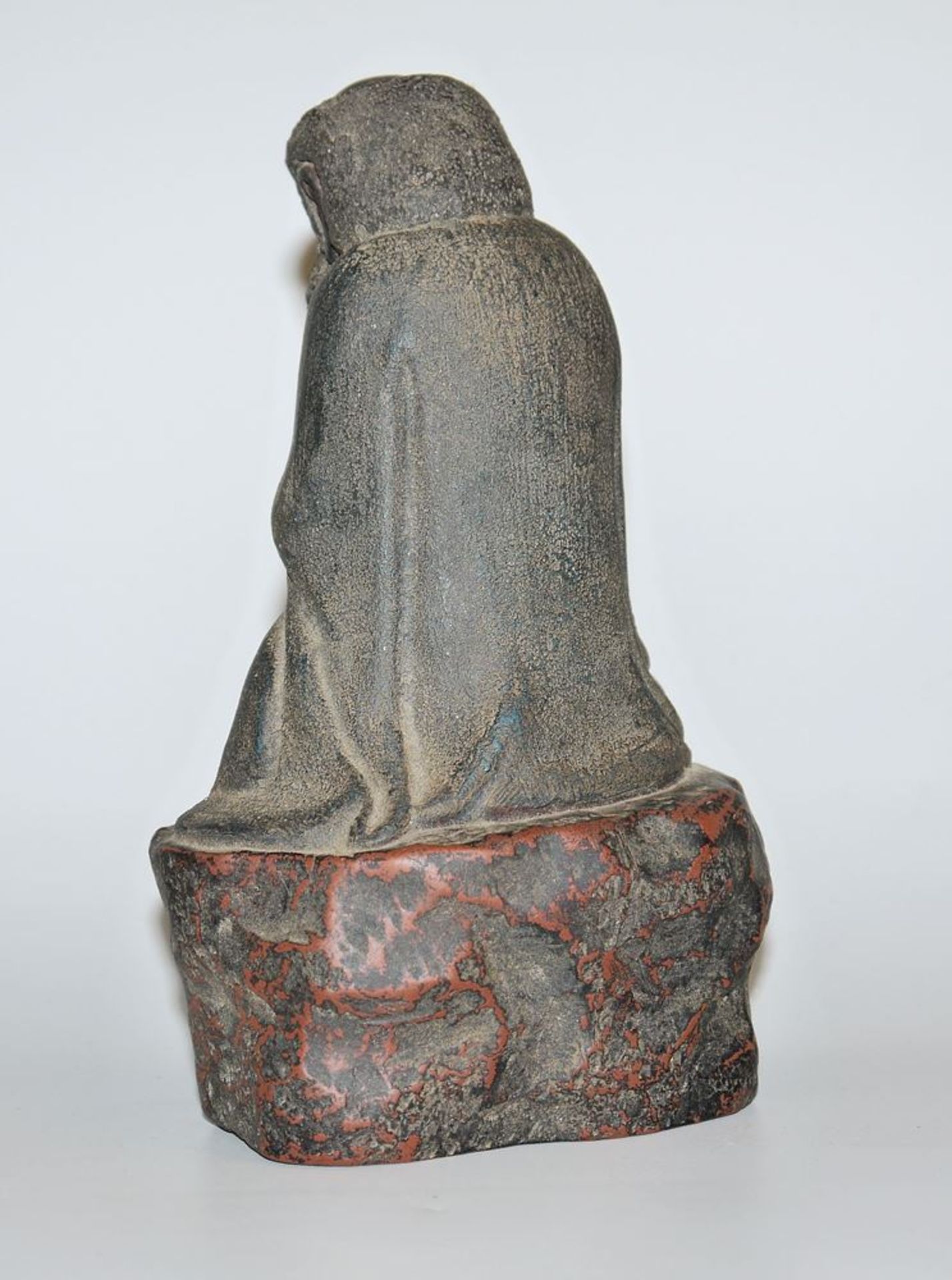 Segnender Luohan, Keramikplastik der Edo-Zeit, Japan 19. Jh. - Bild 2 aus 3
