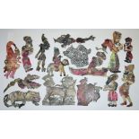 15 Figuren aus dem Hacivat-Karagöz-Schattenspiel, Türkei u.a., 20. Jh.