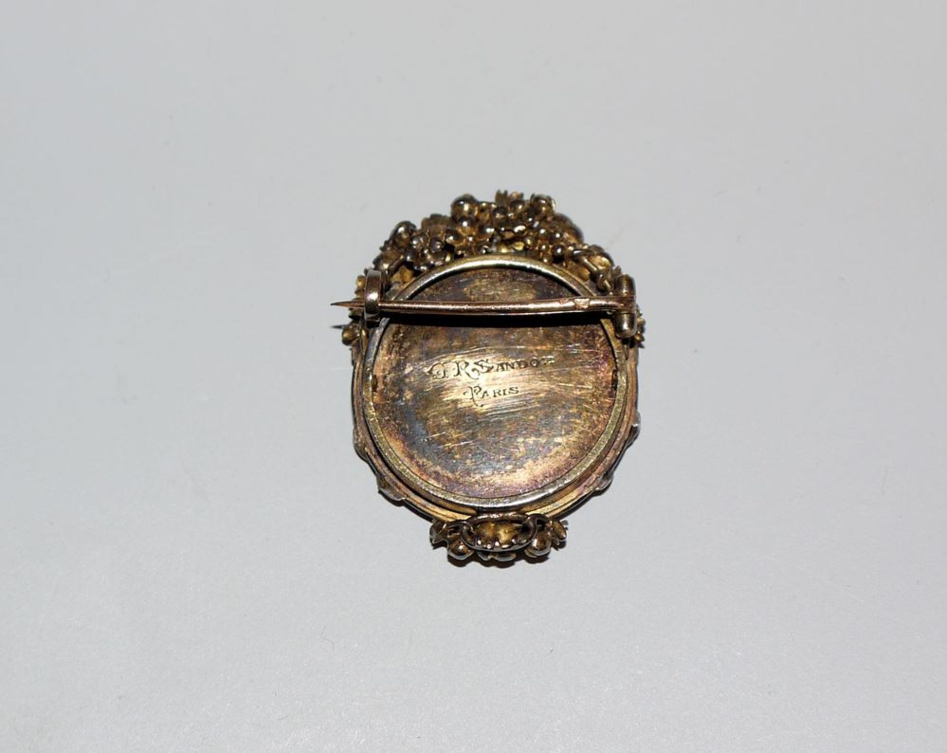 Gustave-Roger Sandoz, brooch with miniature portrait and diamonds, gold, signed, Paris circa 1900,  - Image 2 of 3