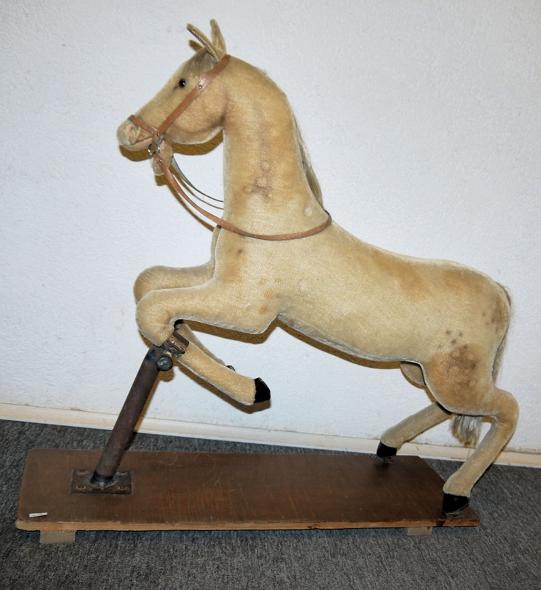 Rarität für Steiff Sammler*innen: Großes Studio Pony um 1950/60