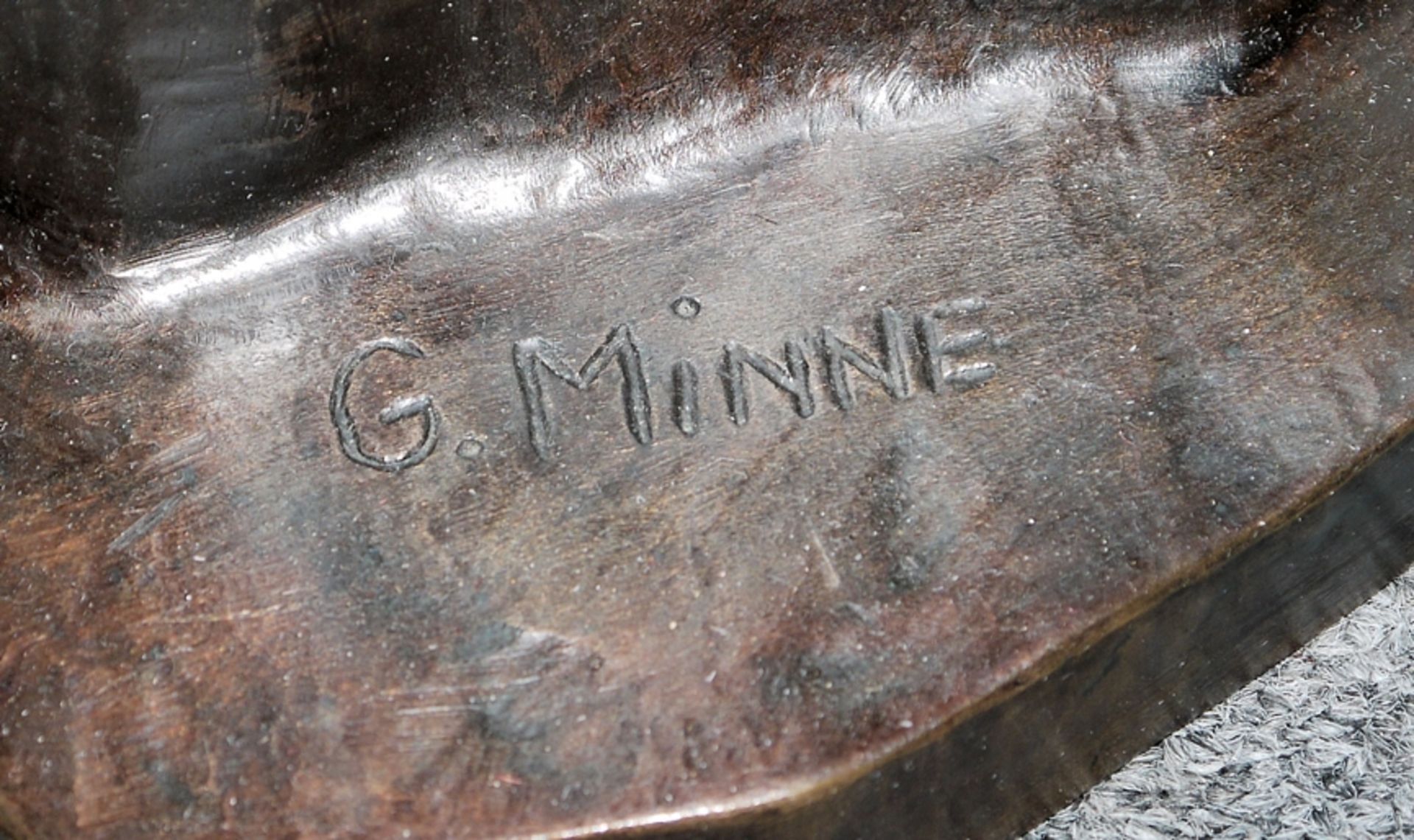 Georg Minne, Mother with Child (Maternité), bronze sculpture - Image 2 of 2