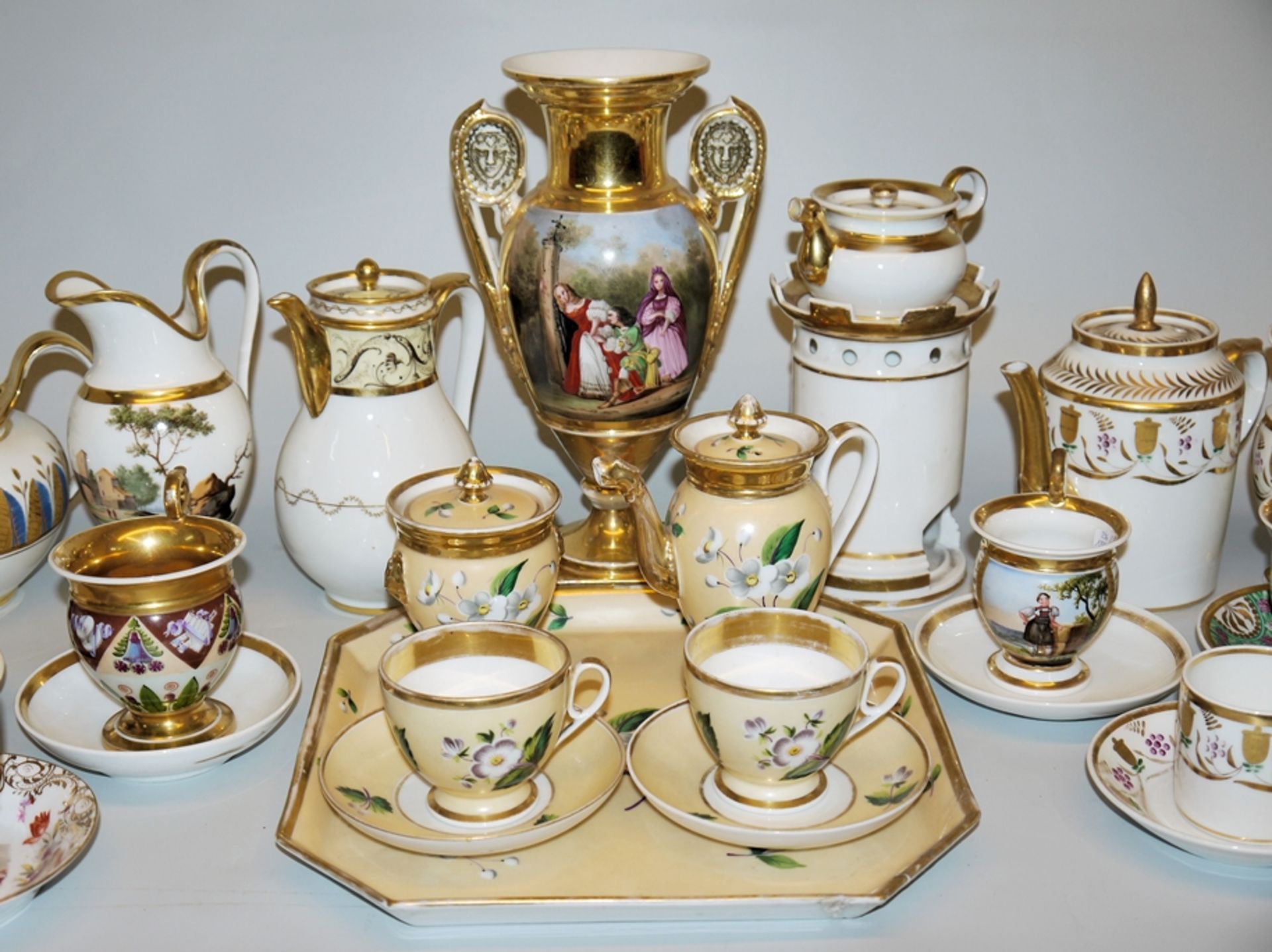 24 pieces of collectible Biedermeier tableware - Image 3 of 4