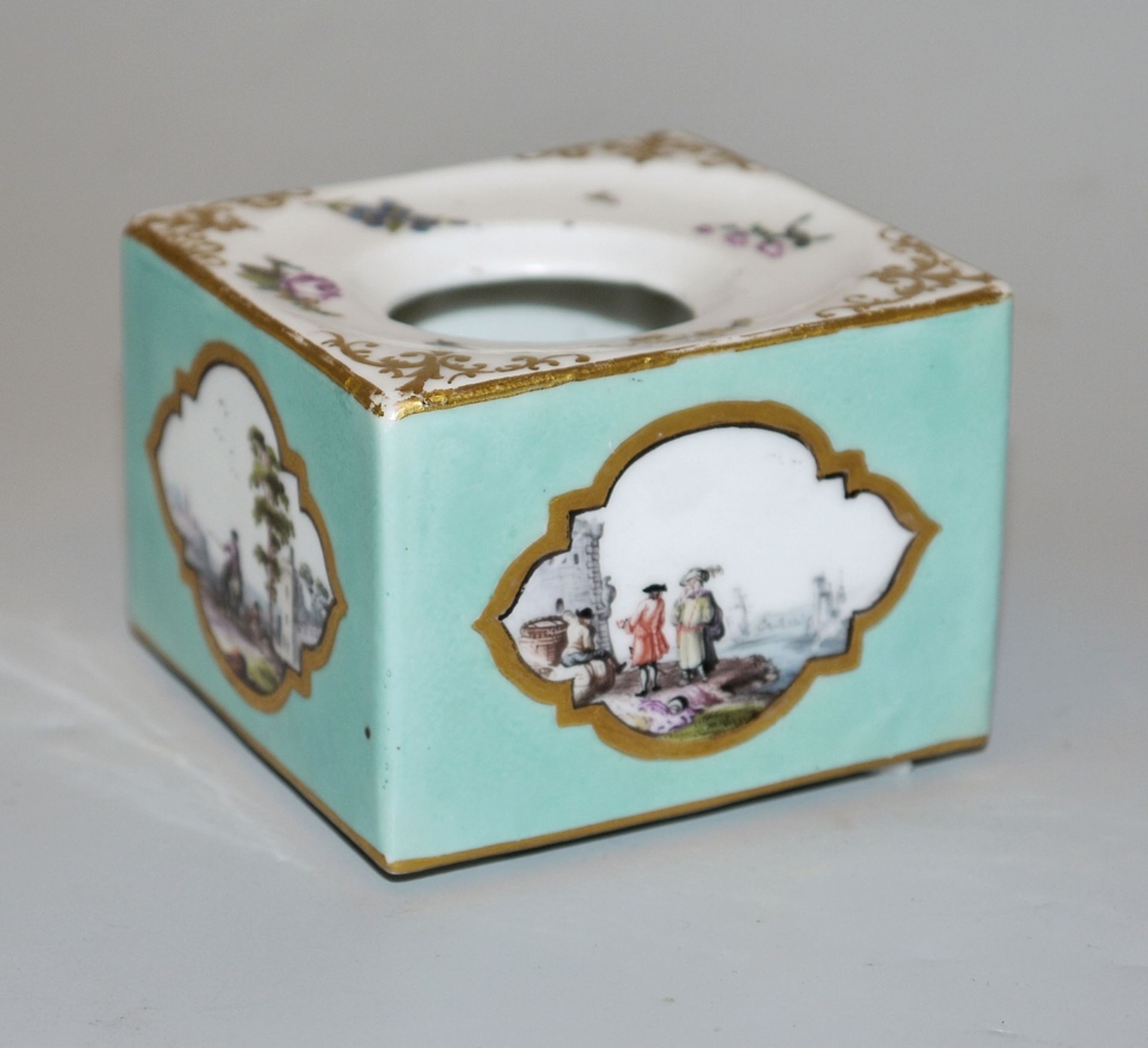 5 x fine porcelain, Ludwigsburg and Meissen from 1750 - Image 4 of 5