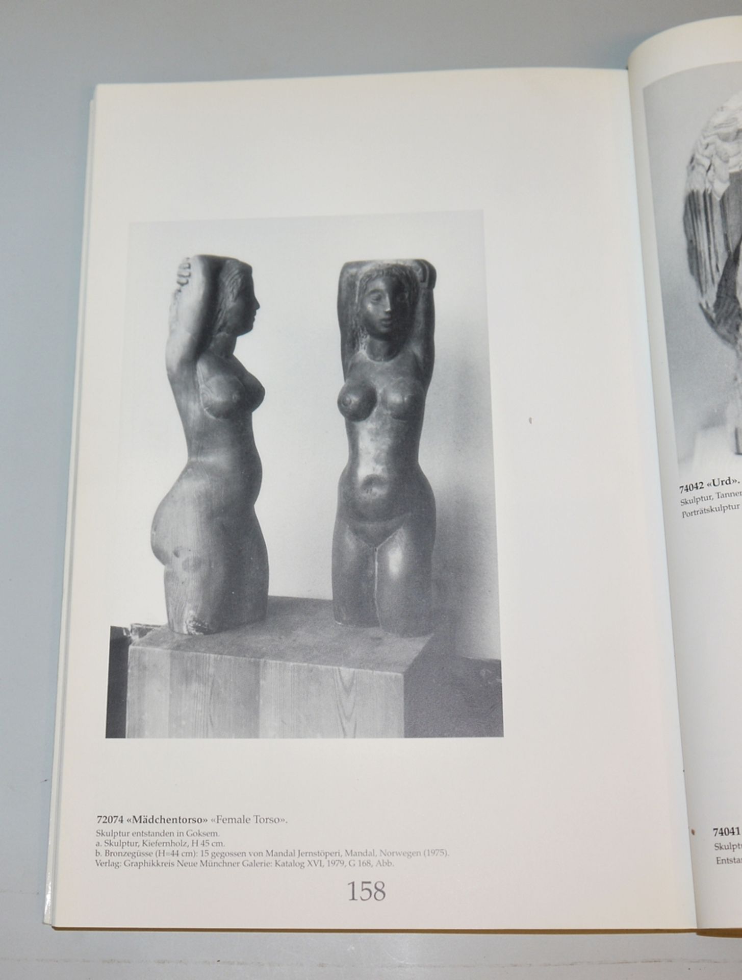 Uwe Wenk-Wolff, "Mädchentorso", bronze sculpture from 1975, with catalogue raisonné, no. 72074 - Image 3 of 3