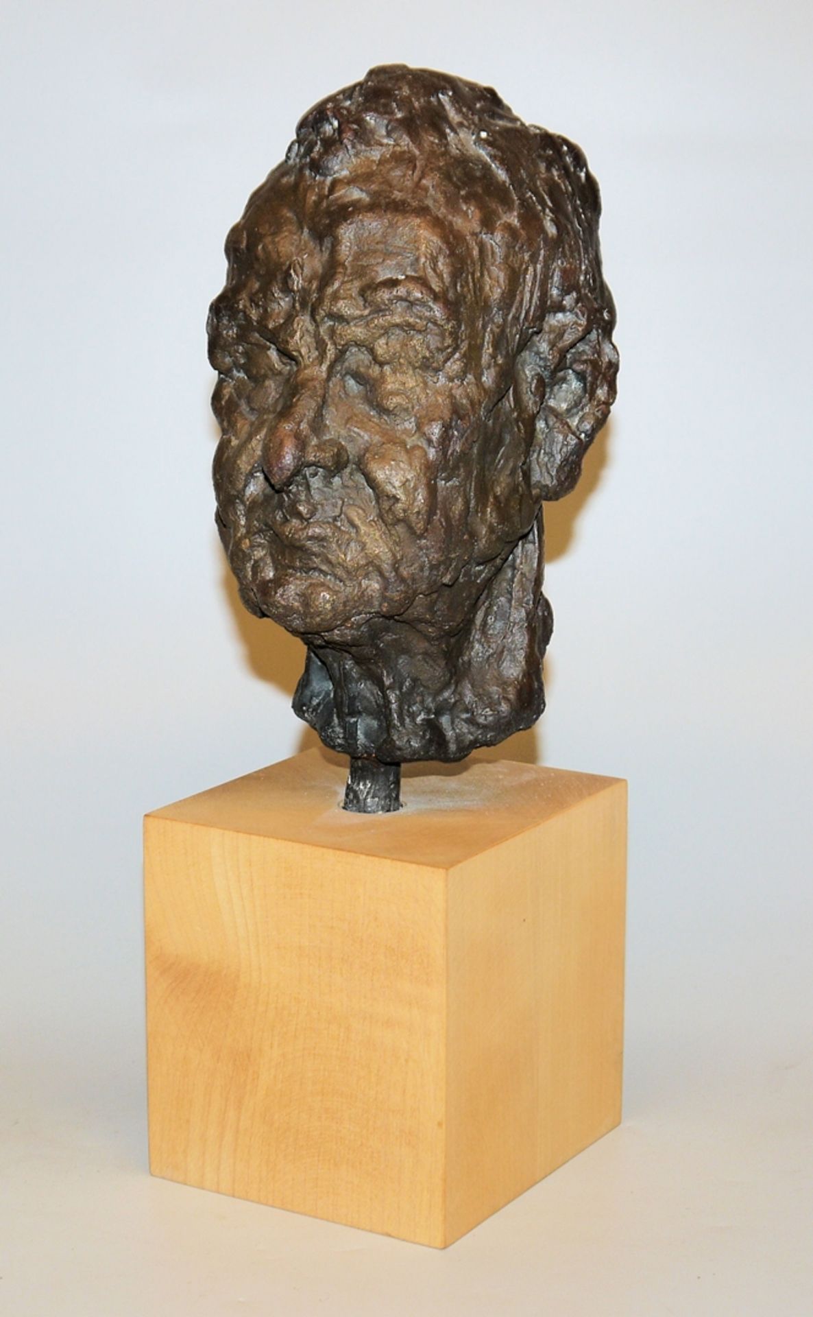 Attributed to Willem Verbon, Head of a striking personality, bronze sculpture