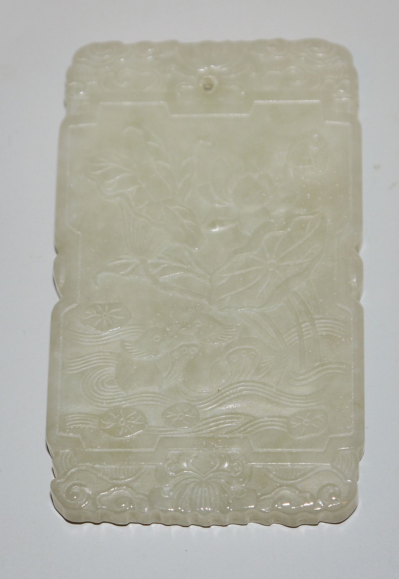 Hsuming, Chinese lucky amulet of fine jade