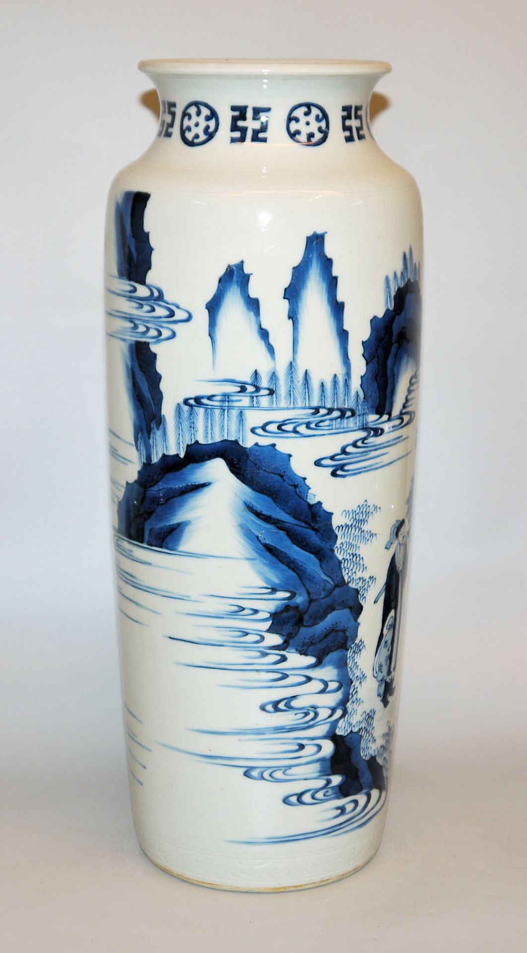 Large blue and white cylinder vase, Kangxi Historicism, China, probably late 19th/early 20th centur - Image 3 of 6