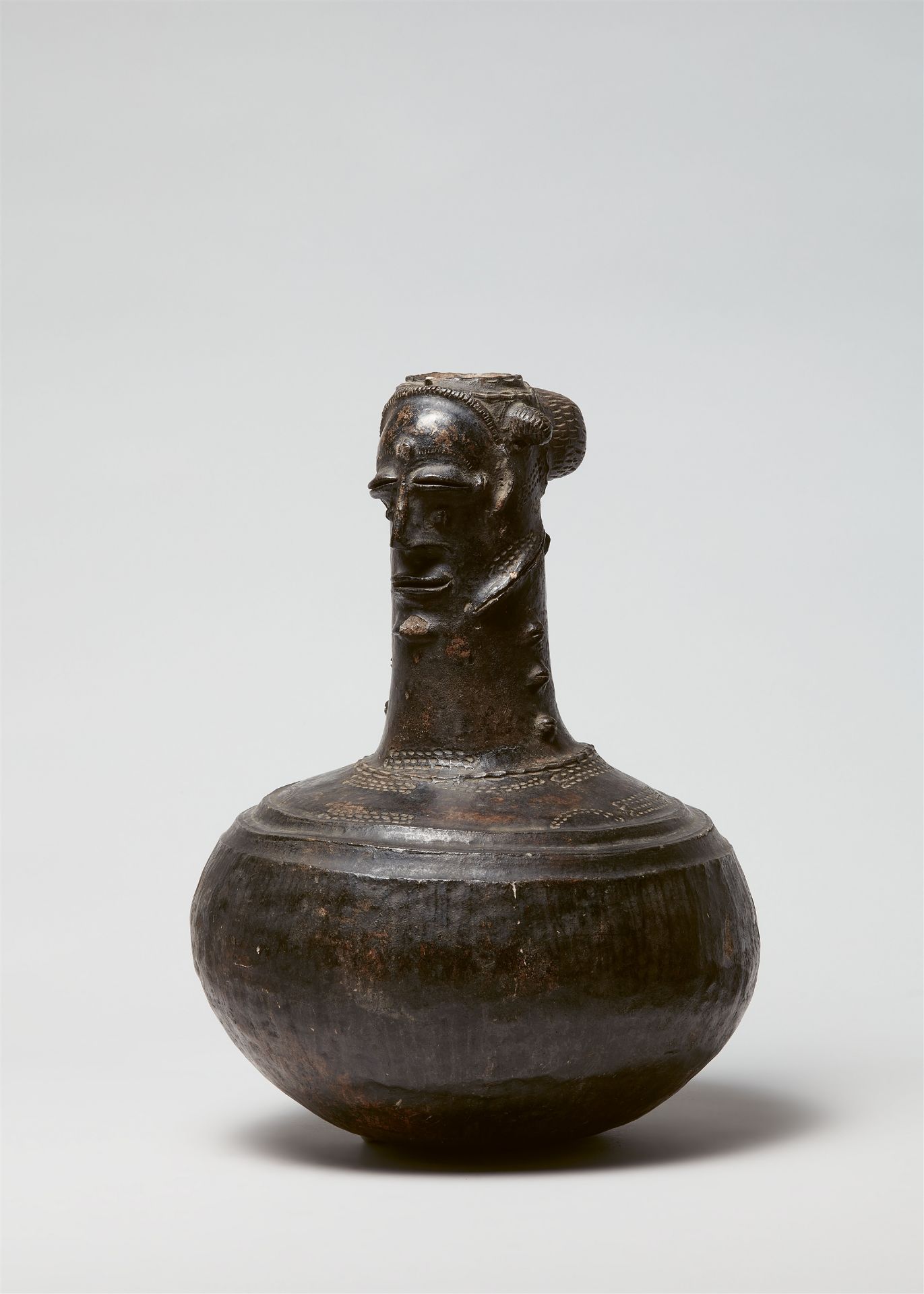 AKAN POTTERY VESSEL