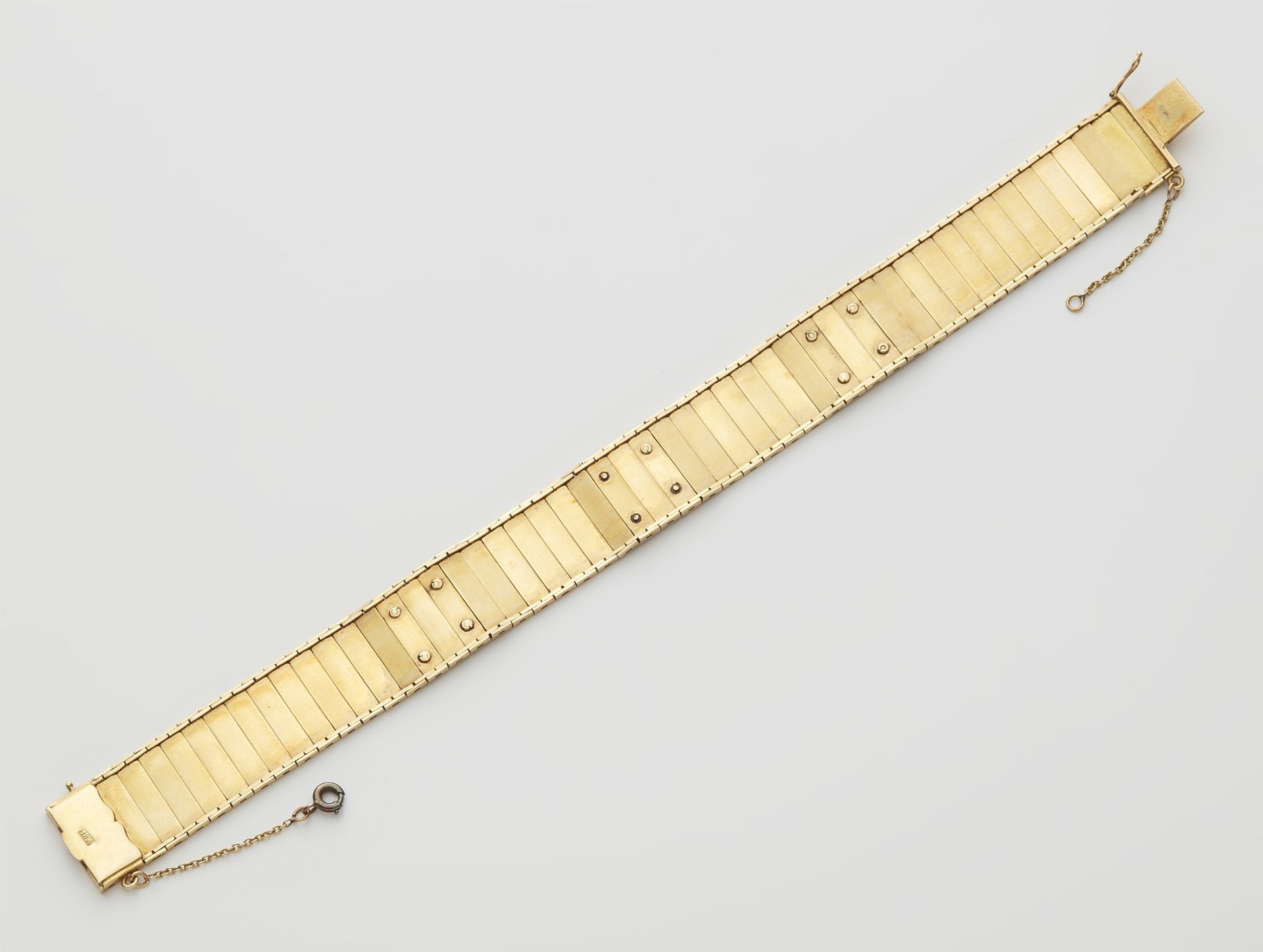 A Victorian 18k gold bracelet. - Image 2 of 2