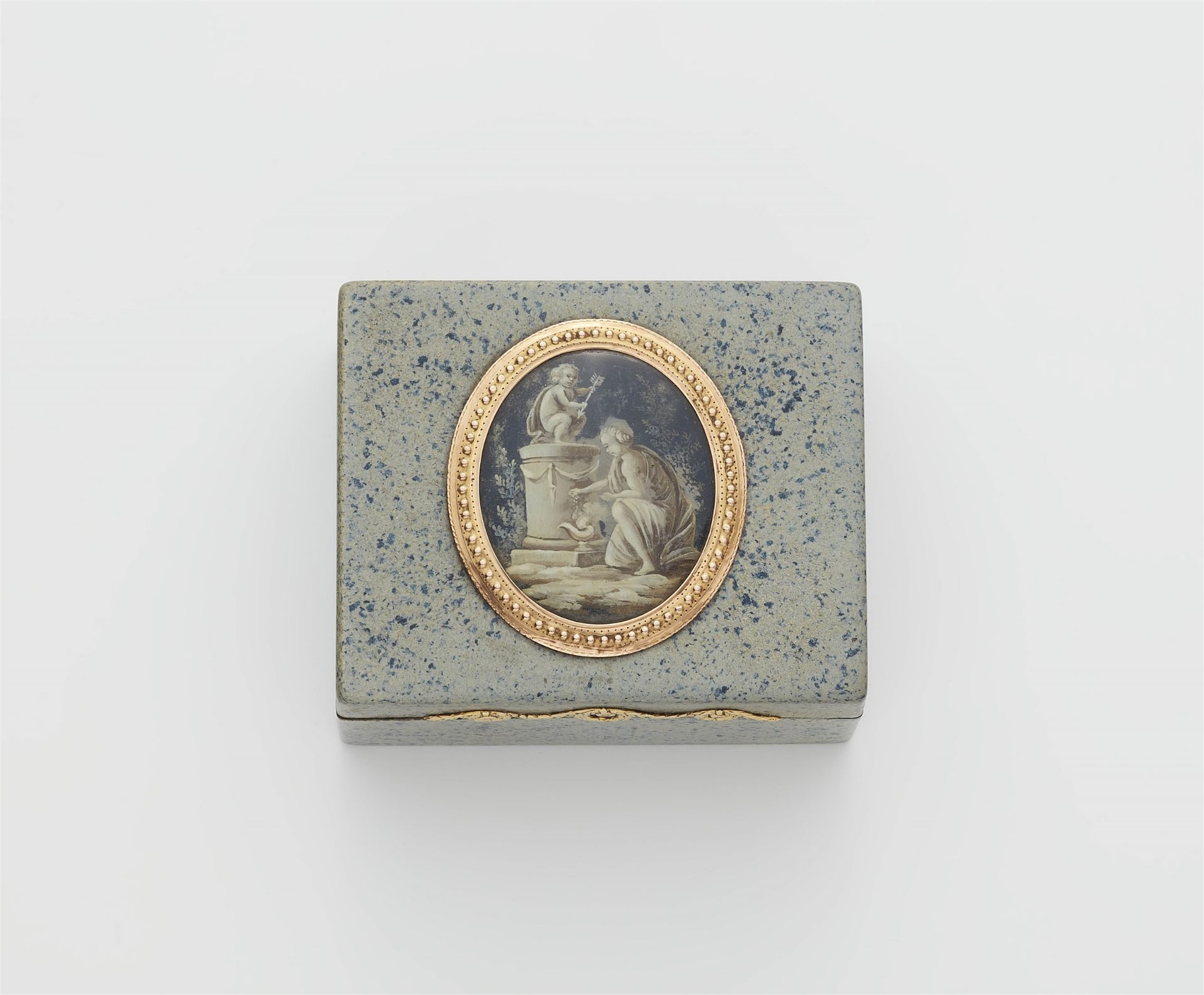 A French Louis XVI lacquer, gold and miniature snuff box with tortoiseshell lining.