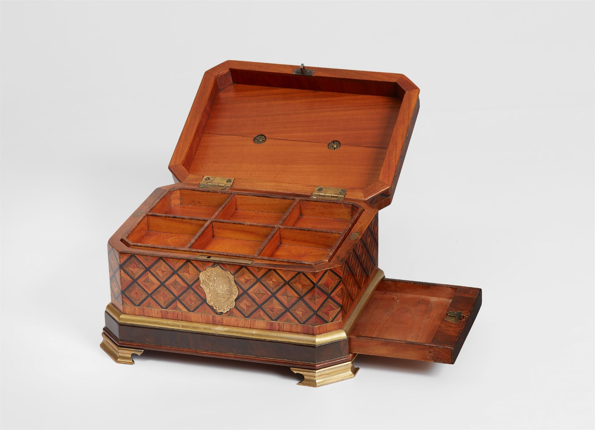 A marquetry box by Abraham Roentgen - Image 3 of 3