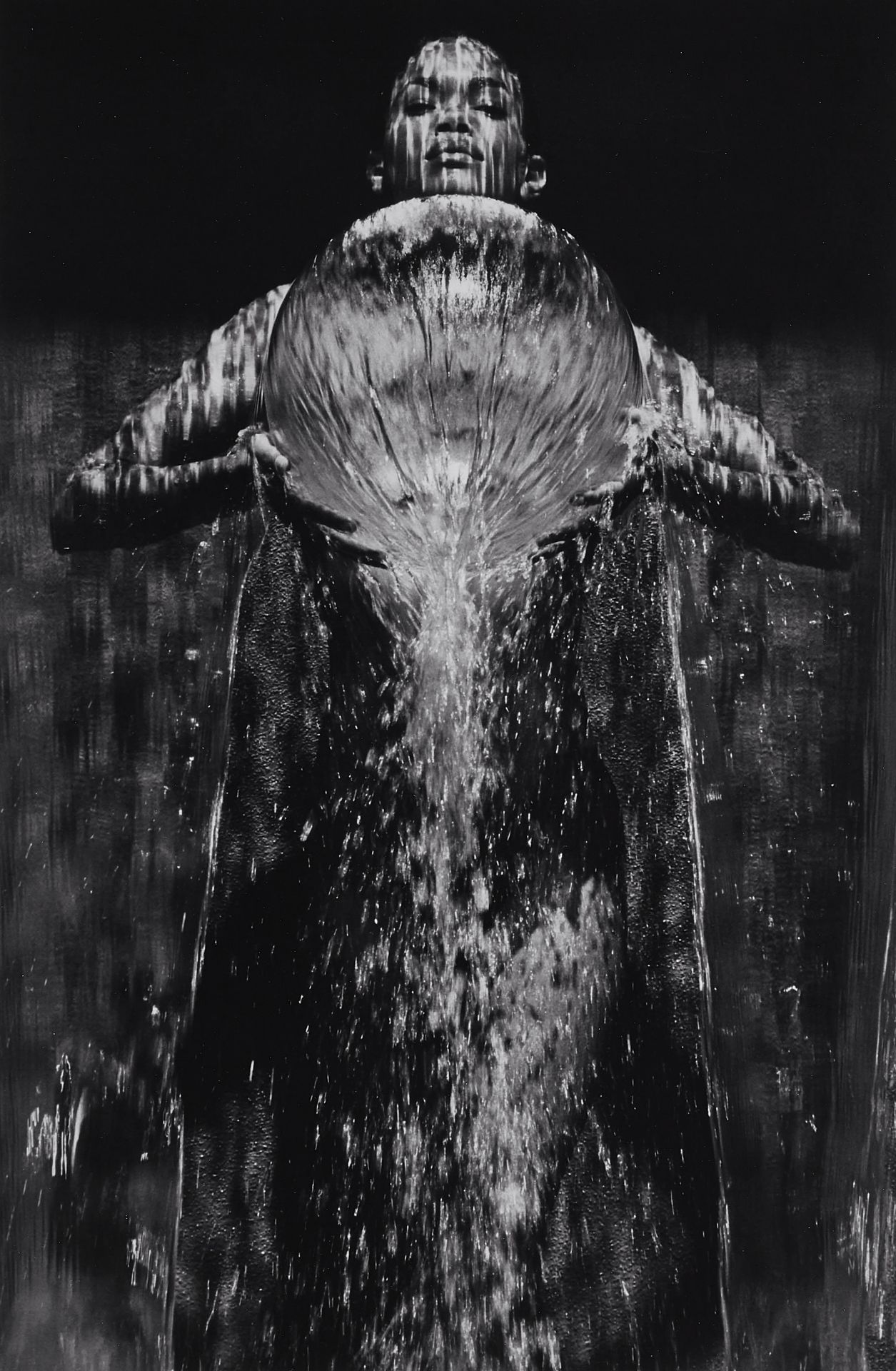 Herb Ritts, Rachel Holding Sphere, Hollywood